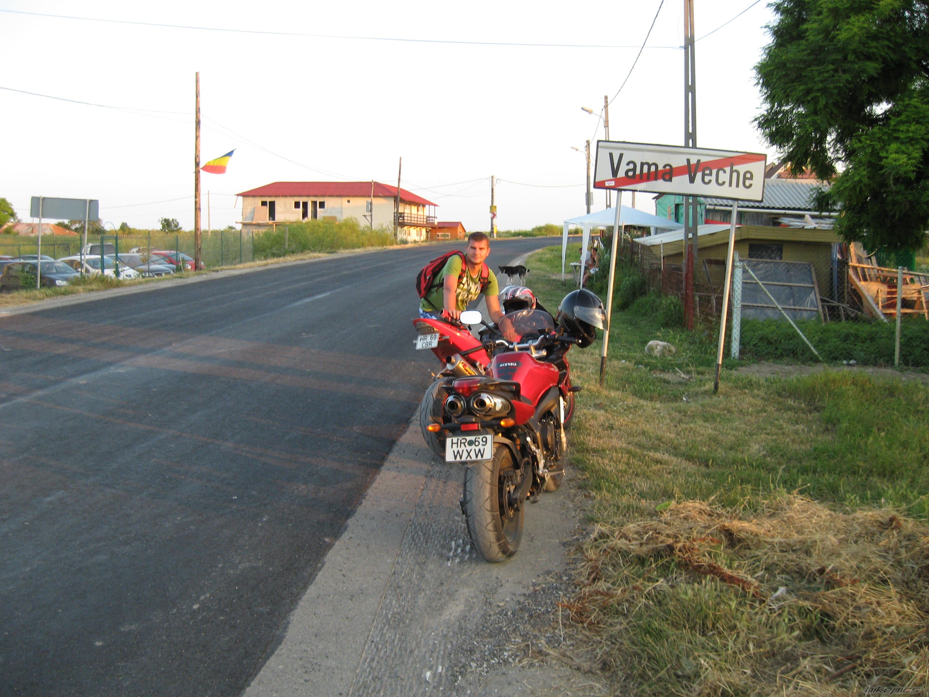 Photo 1329687