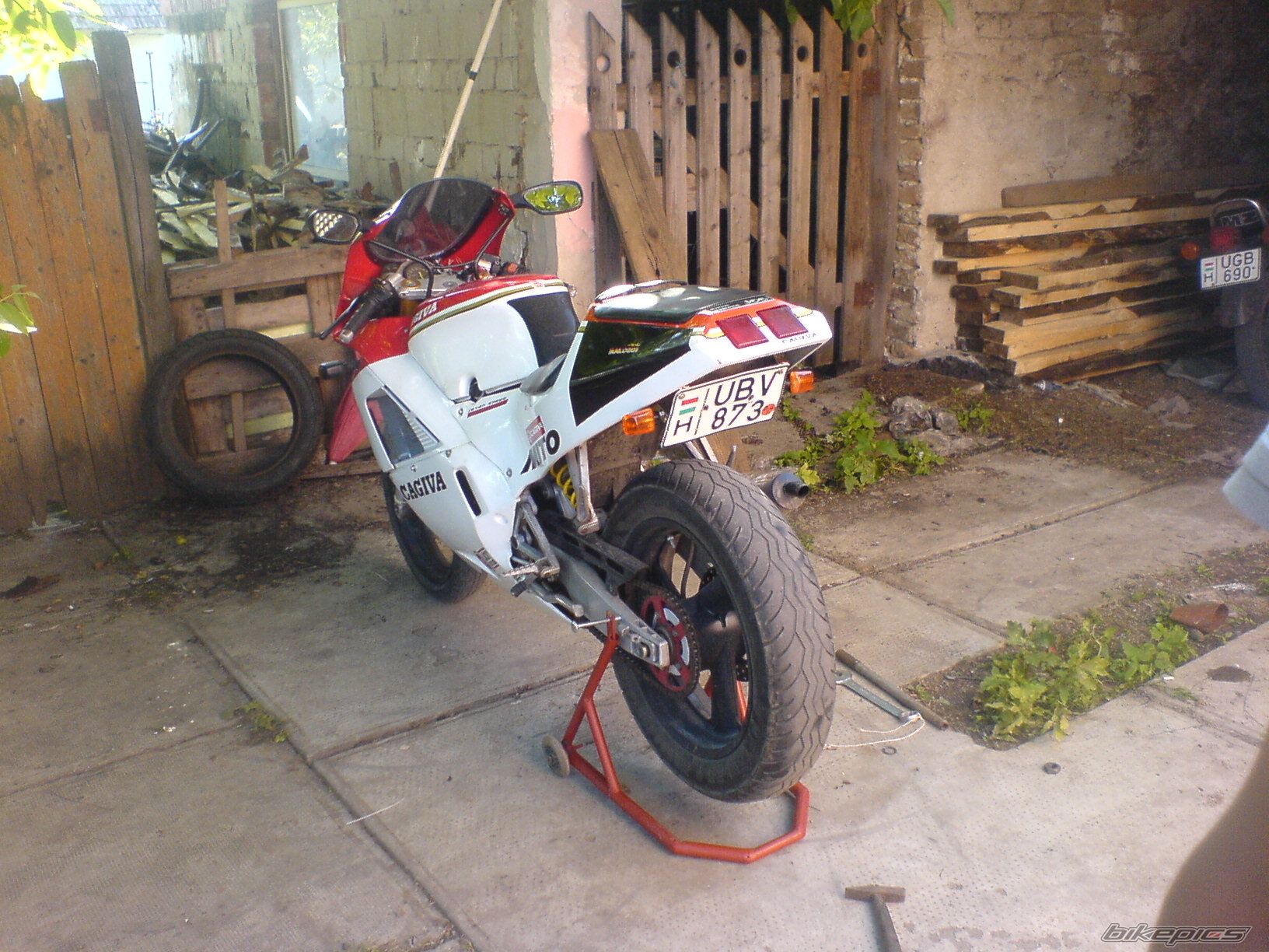 Photo 1329788