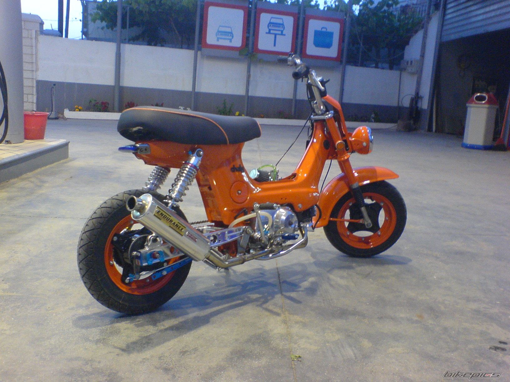 Photo 1329791