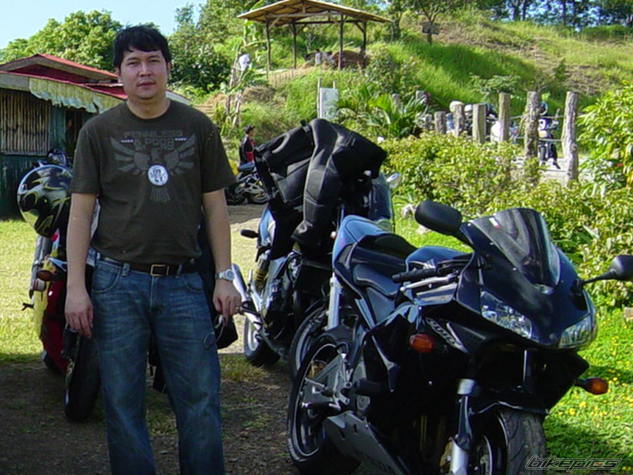 Bike Photo 1329907