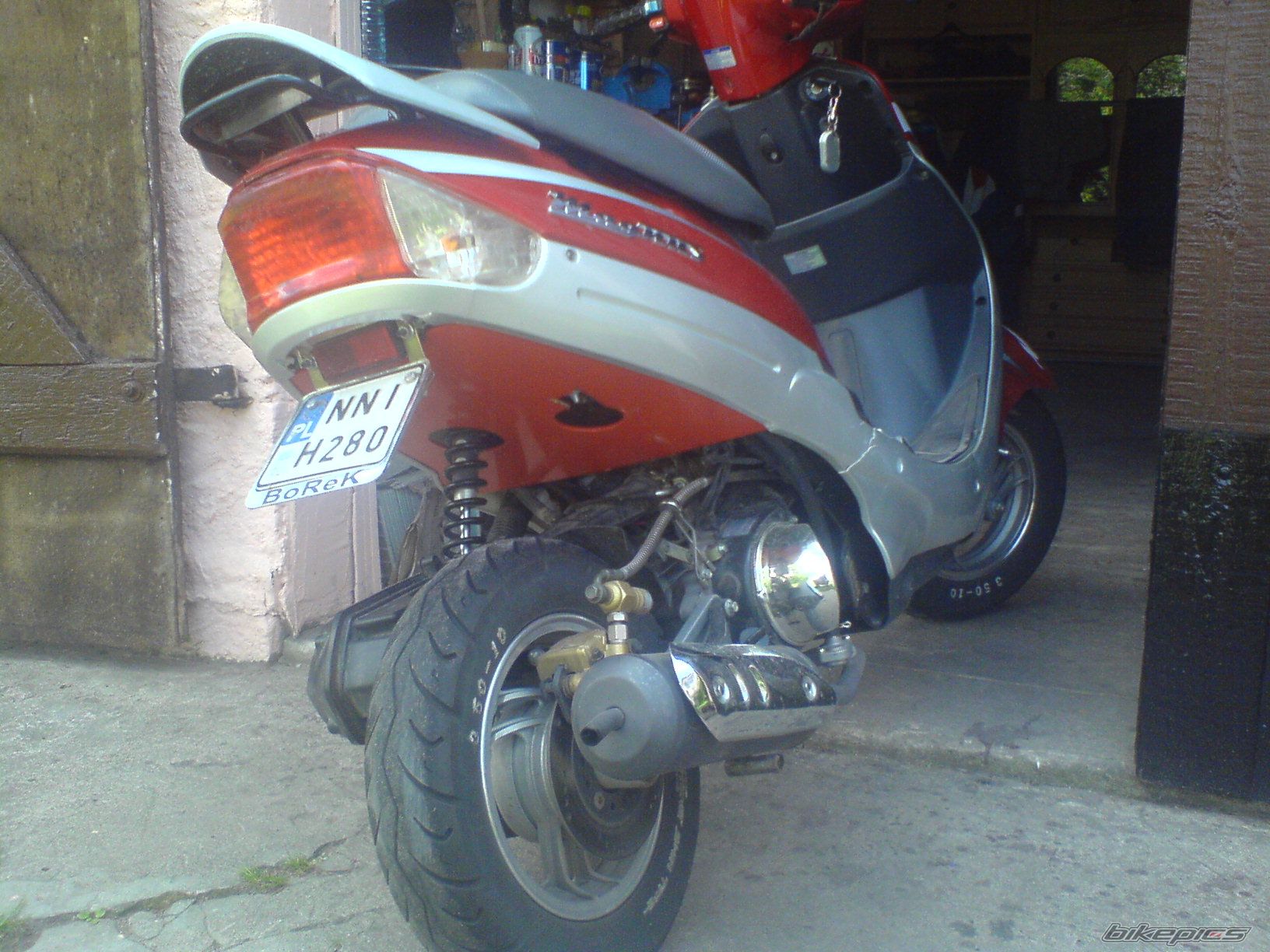 Photo 1330042