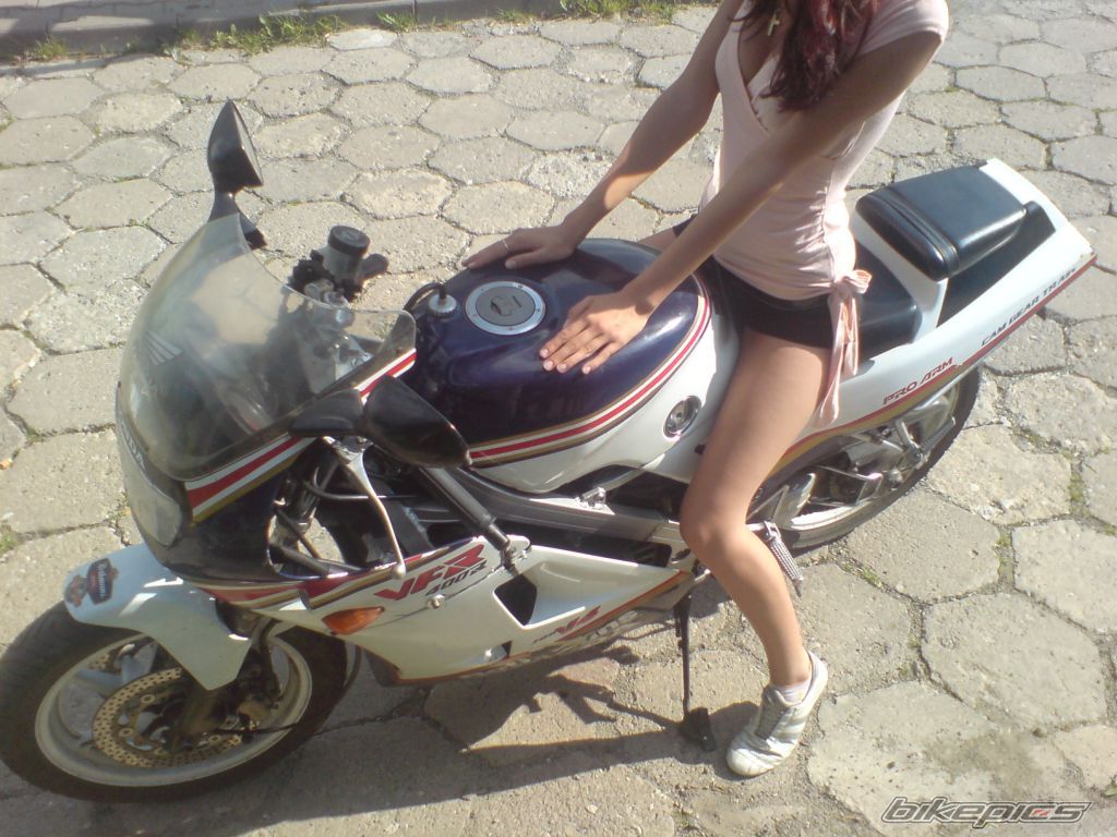 Photo 1330125