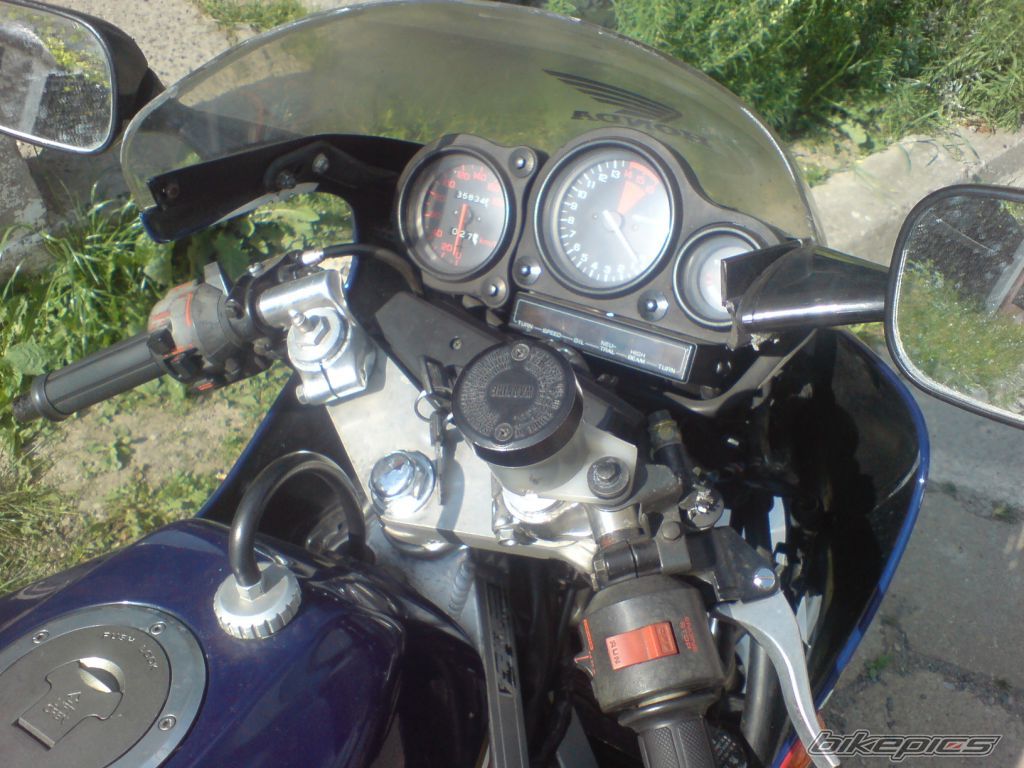 Photo 1330127