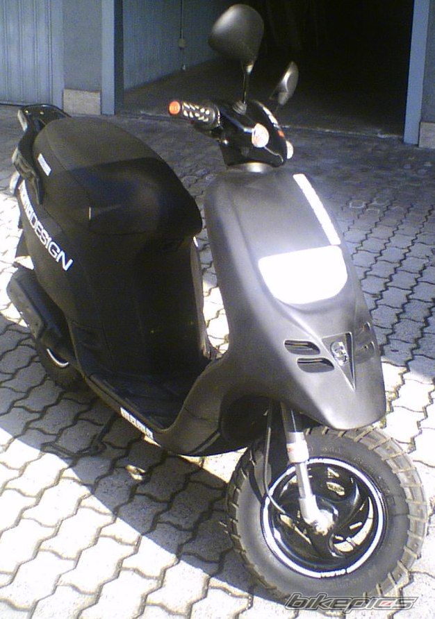 Photo 1330358