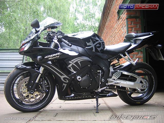 Photo 1330503
