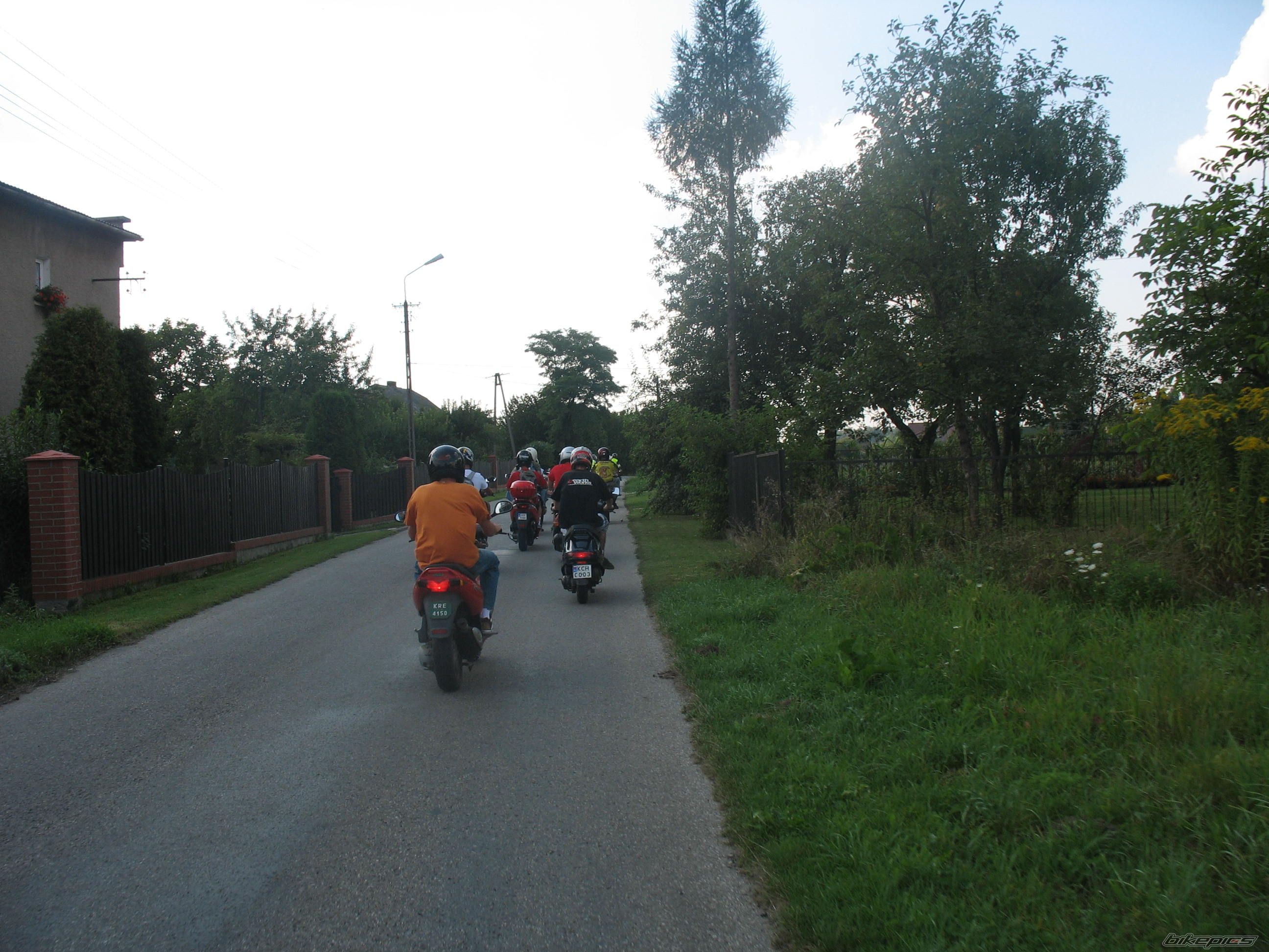 Photo 1330949