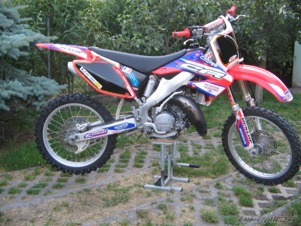 Photo 1331632