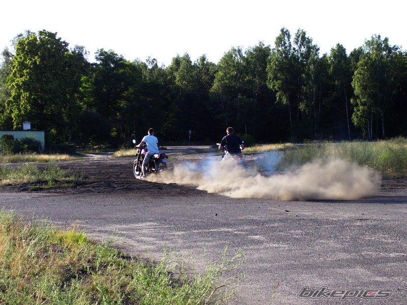 Photo 1331689