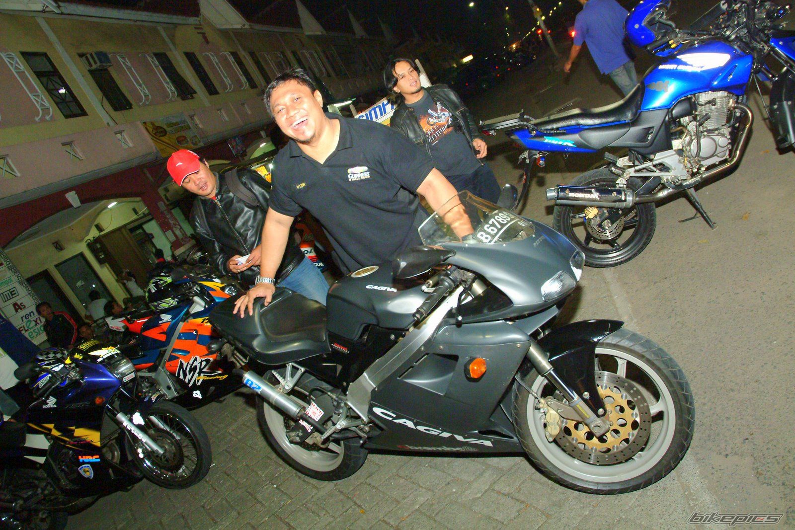 Bike Photo 1331738