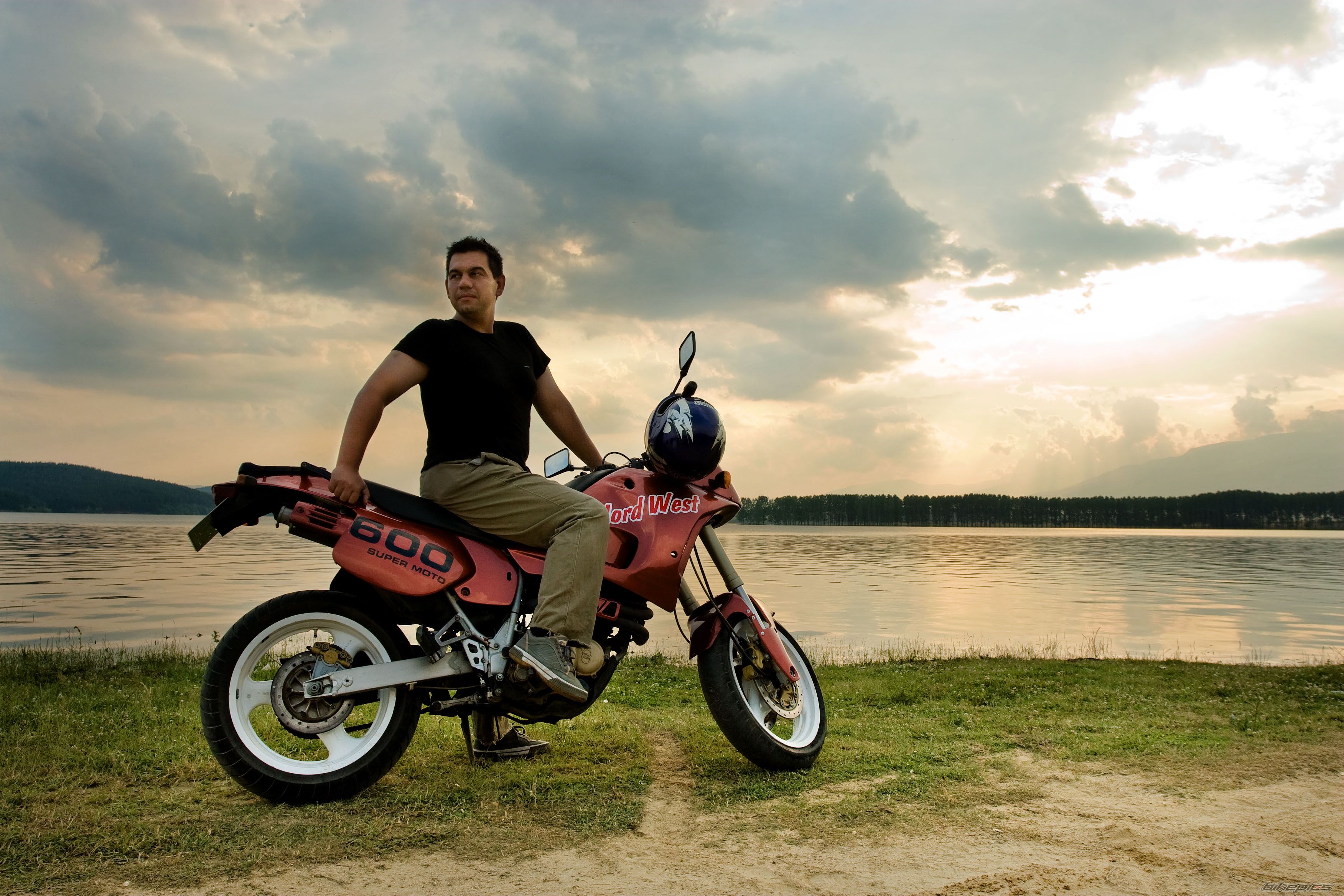 Bike Photo 1331927