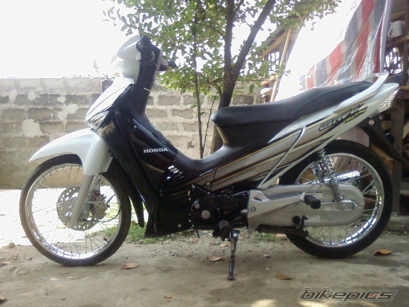 Photo 1332004