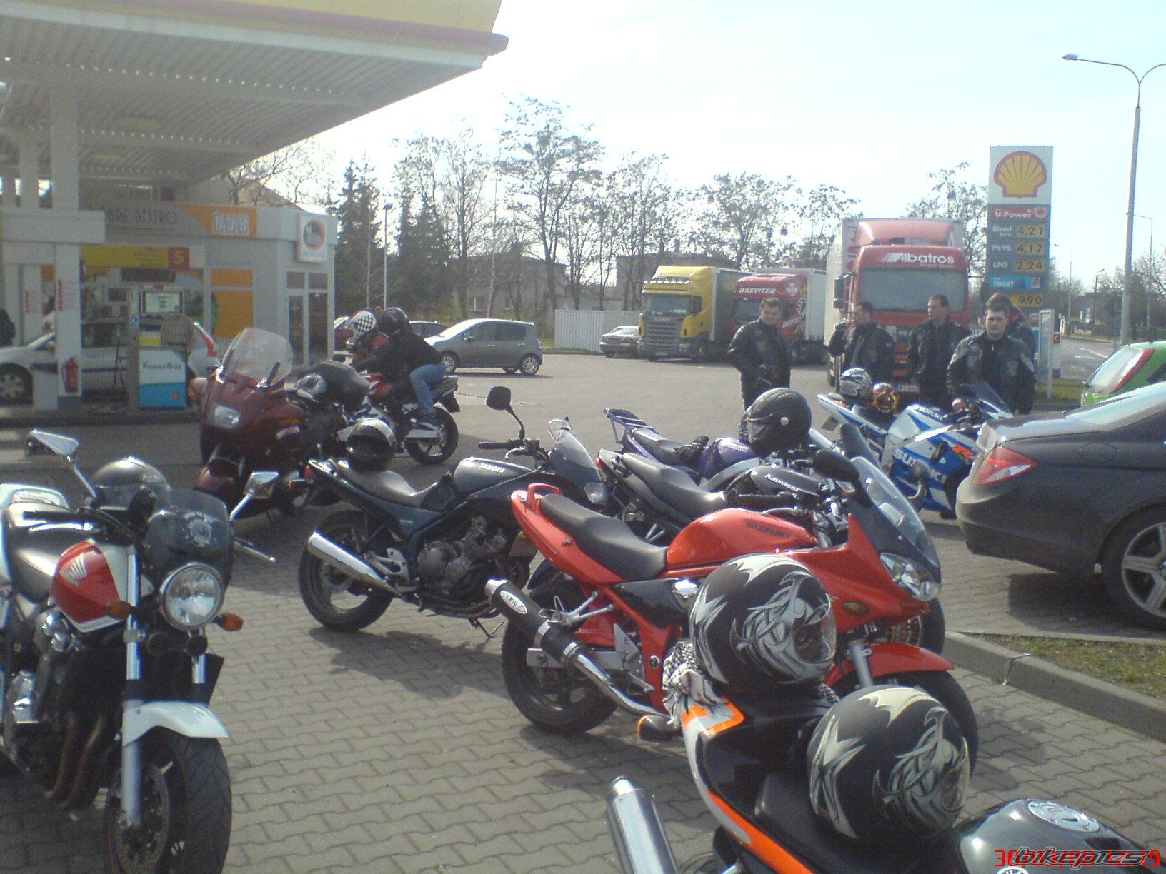 Photo 1332521