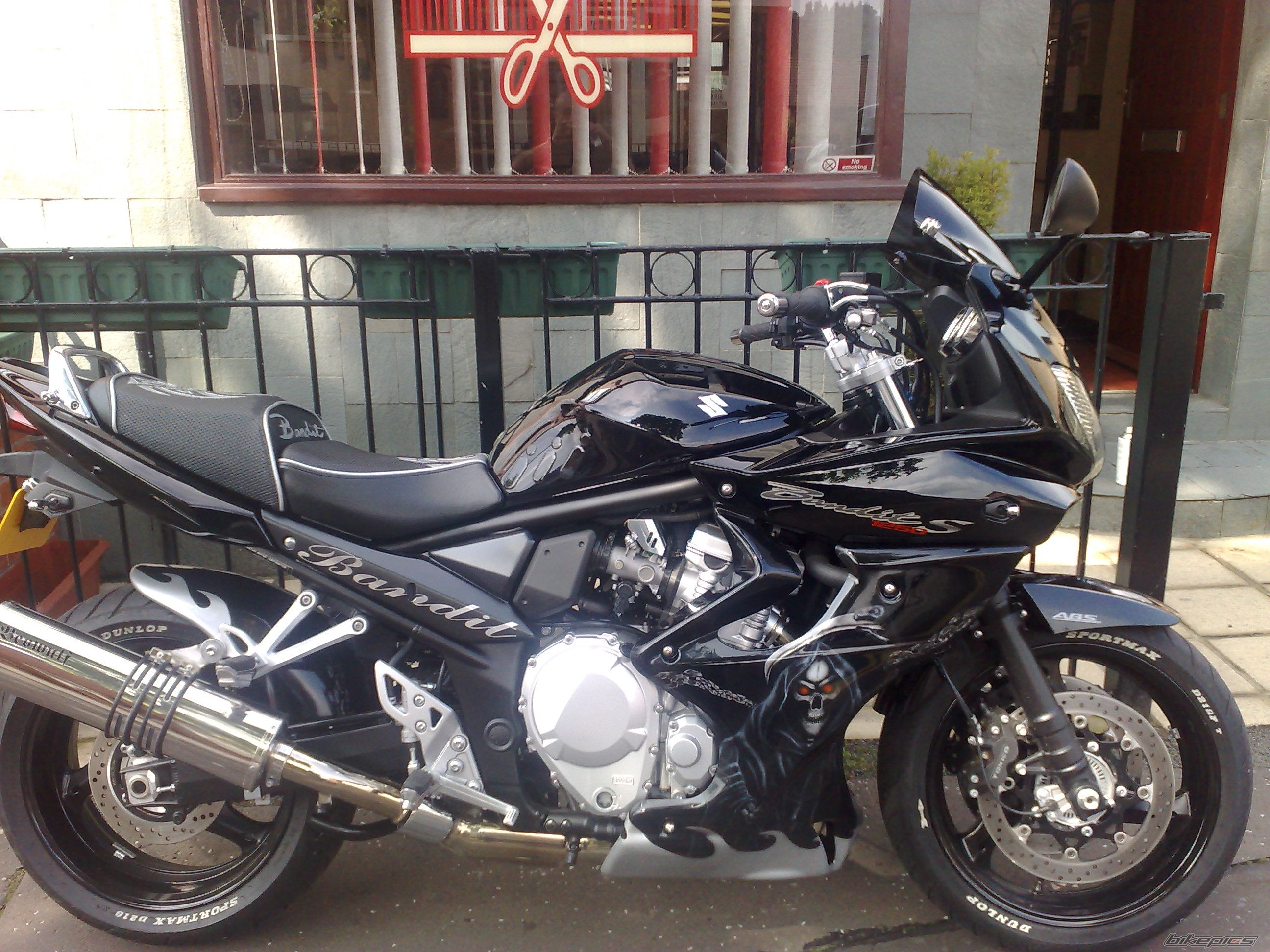 Photo 1332546