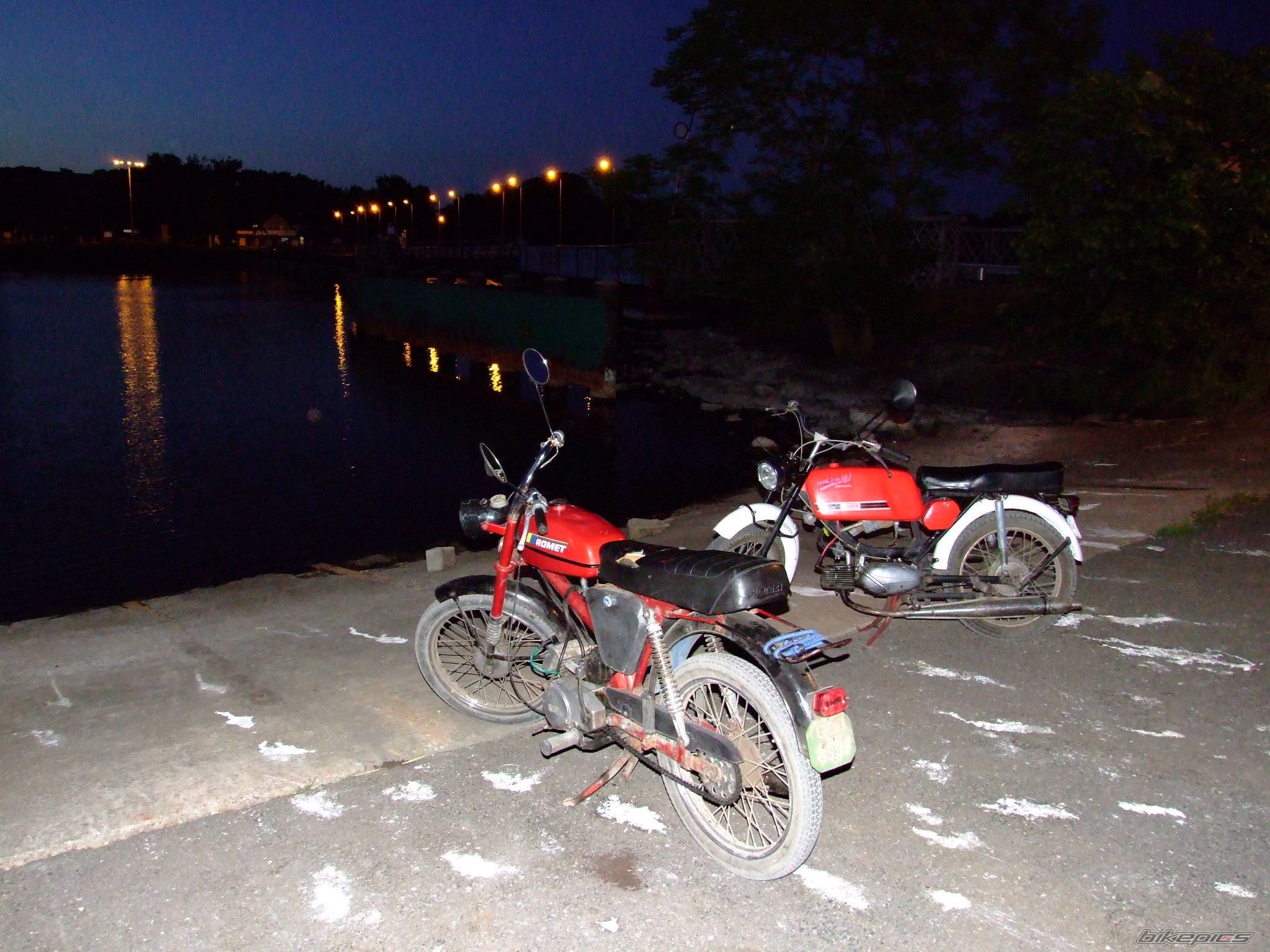Photo 1332591