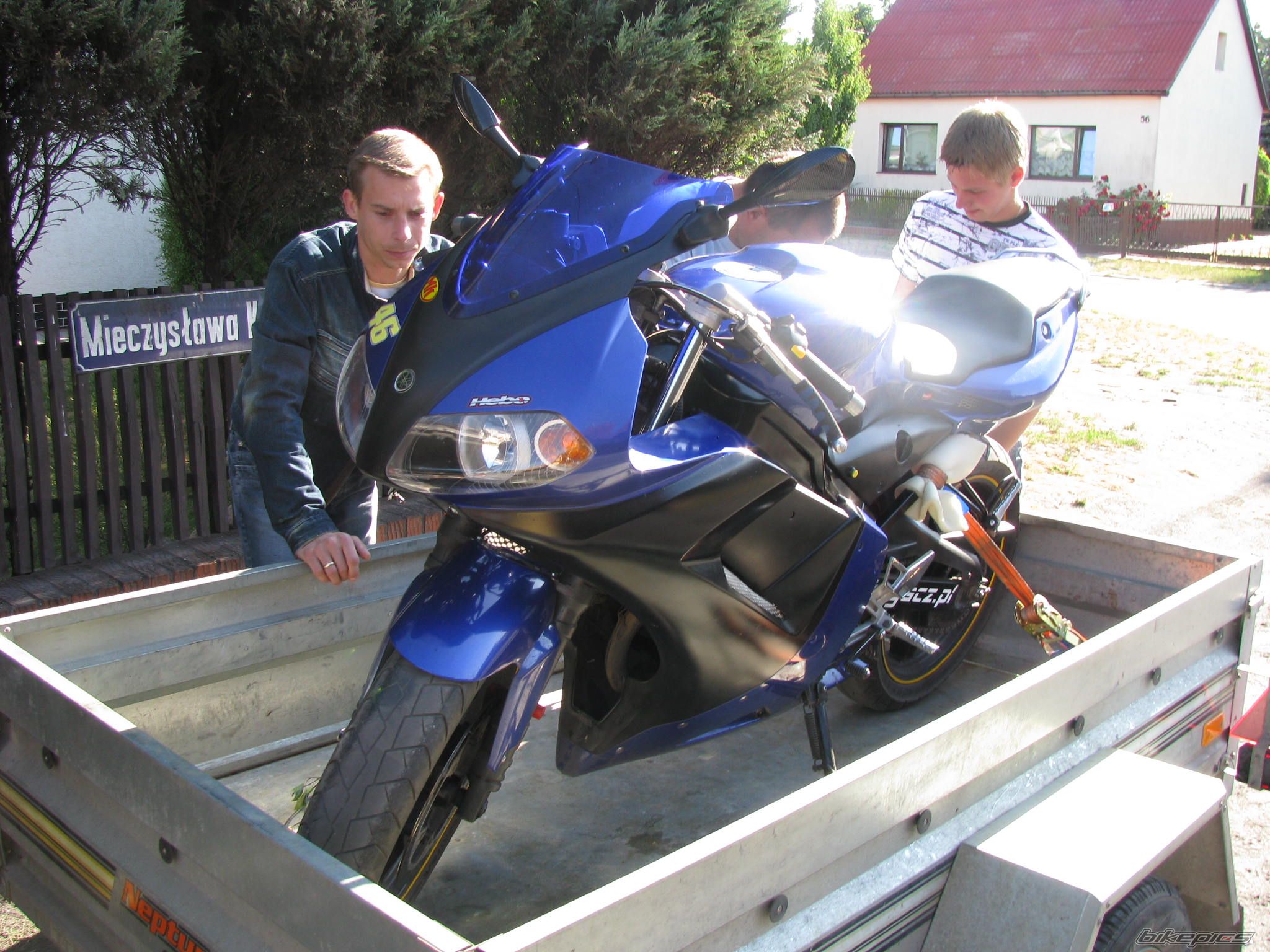 Photo 1332671