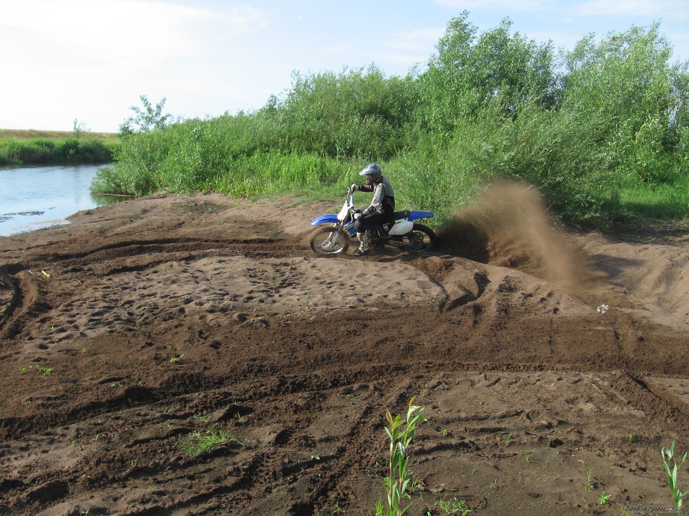 Bike Photo 1332695