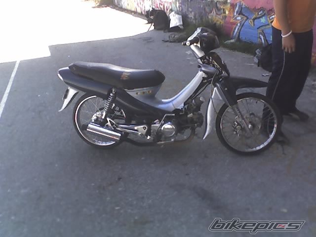 Photo 1333341