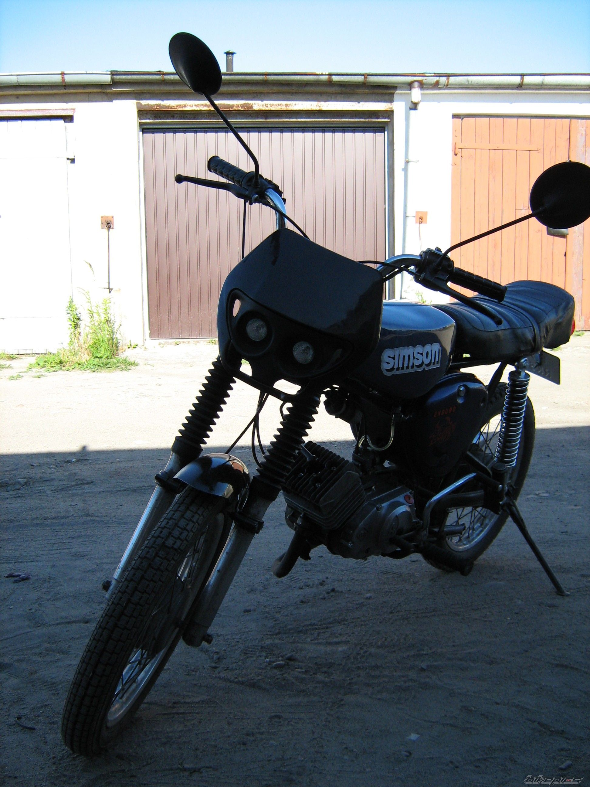 Photo 1333403
