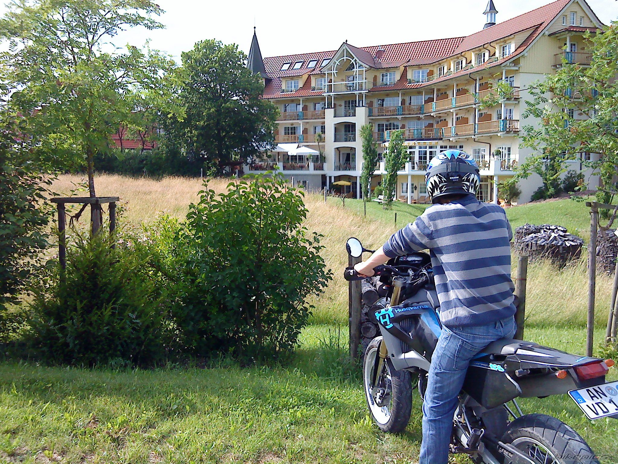 Photo 1333553