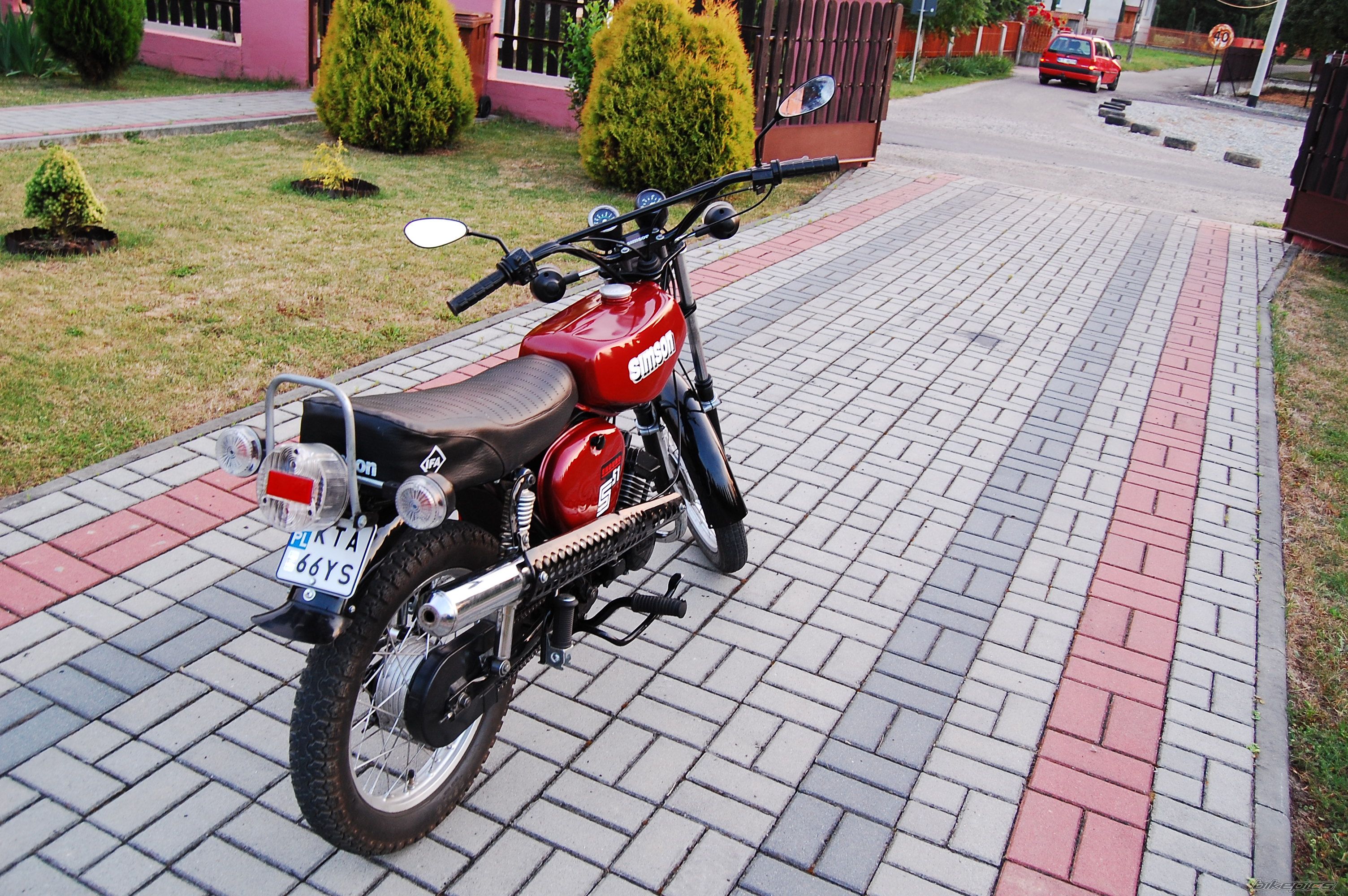 Photo 1333558