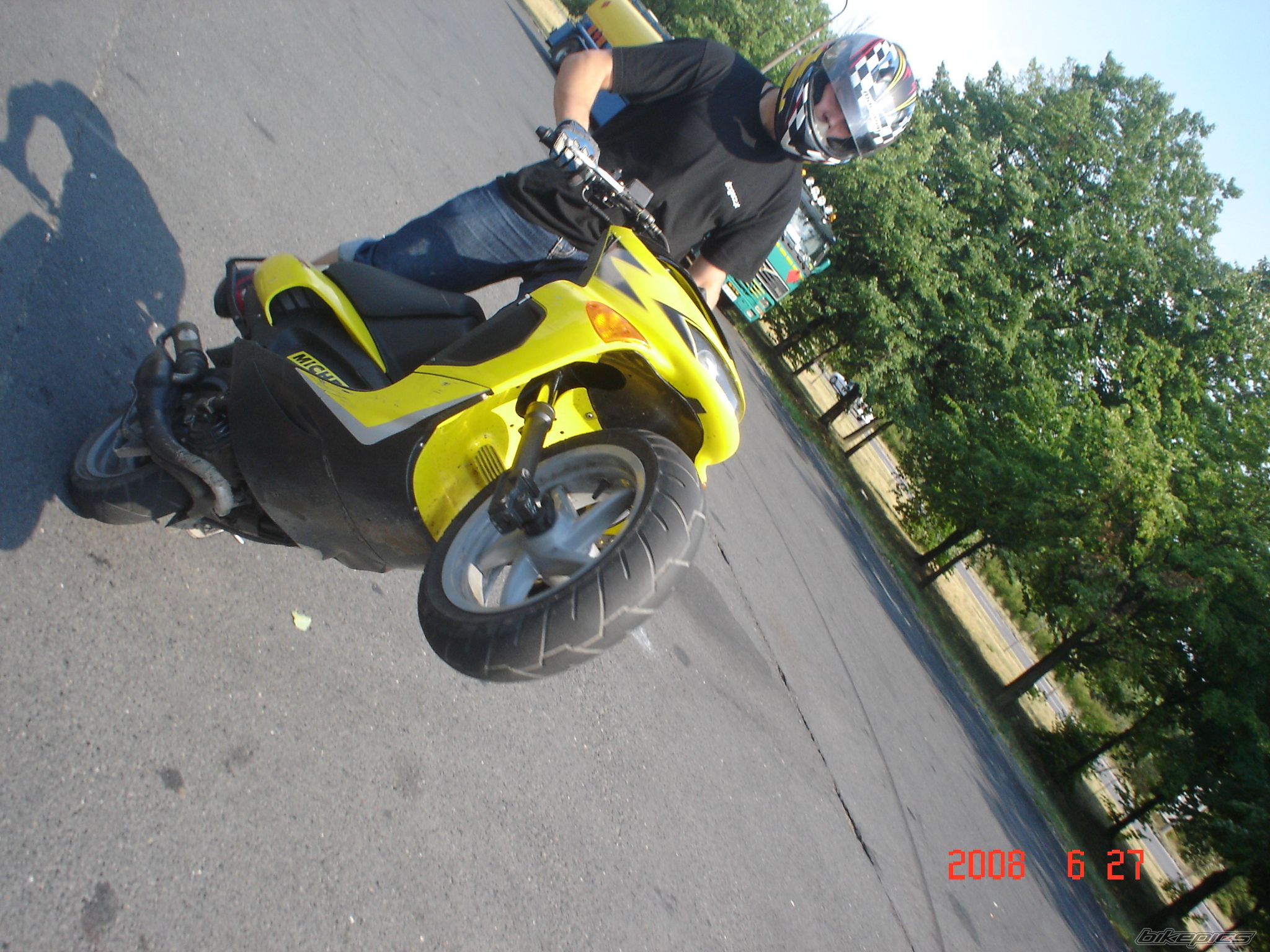 Photo 1334052