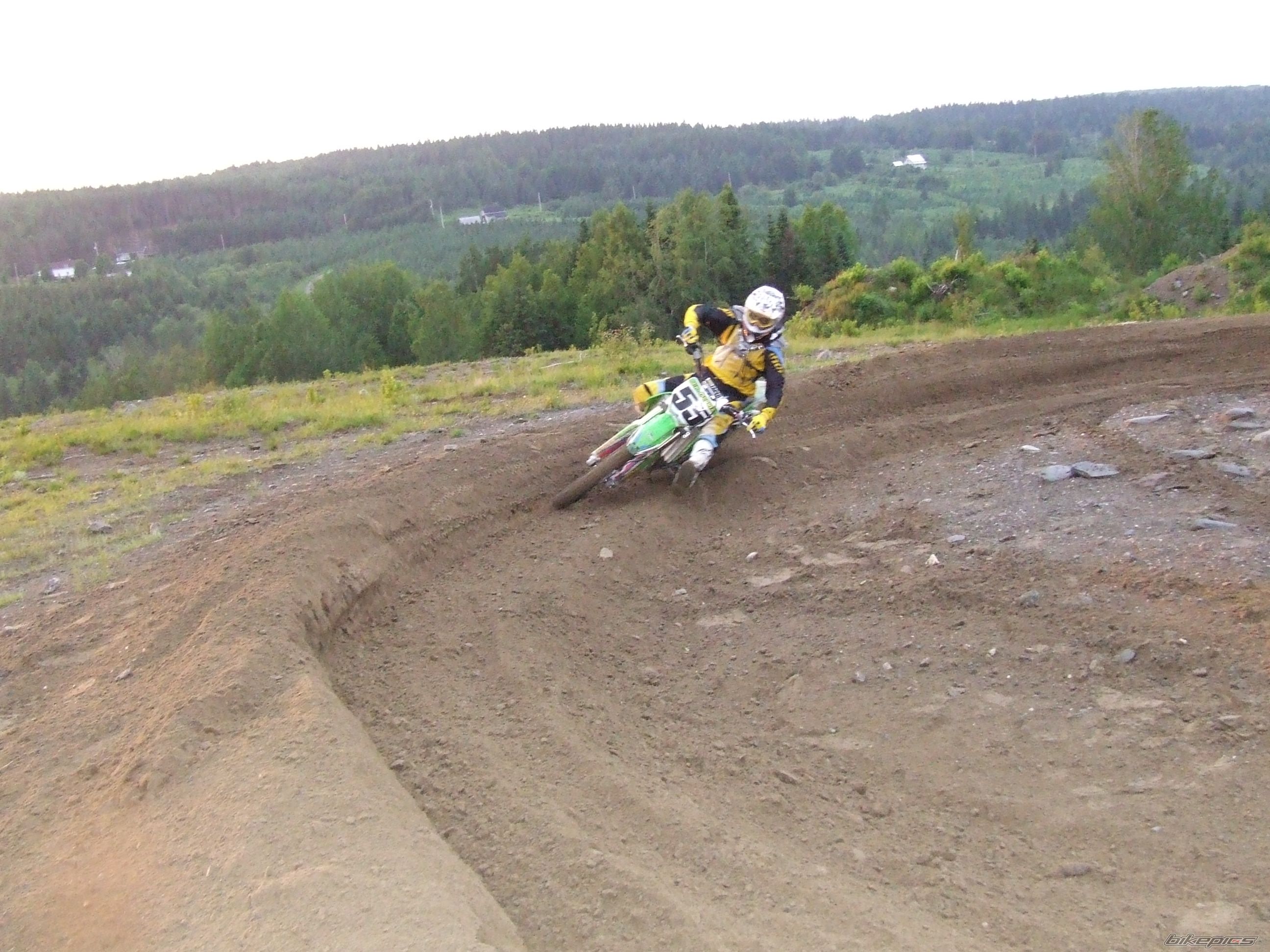 Photo 1334129