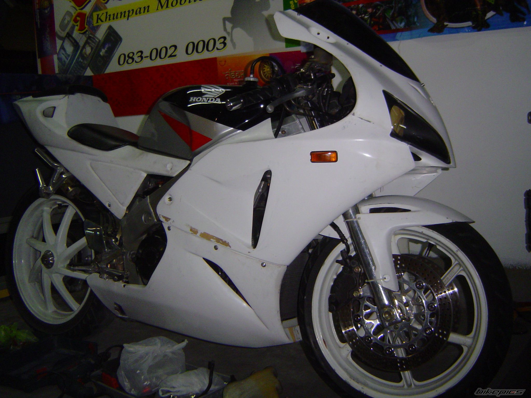 Photo 1334193