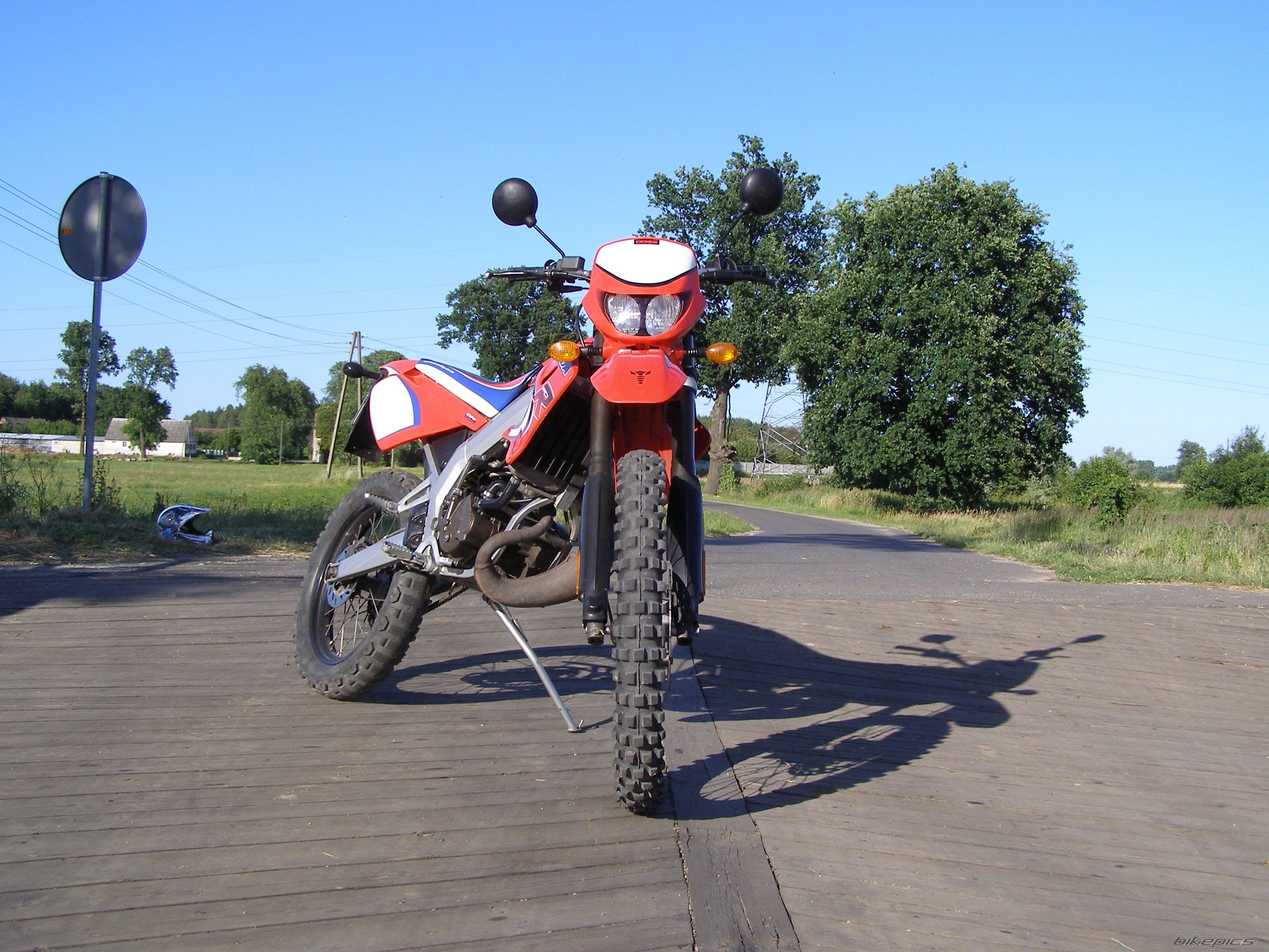 Photo 1334248