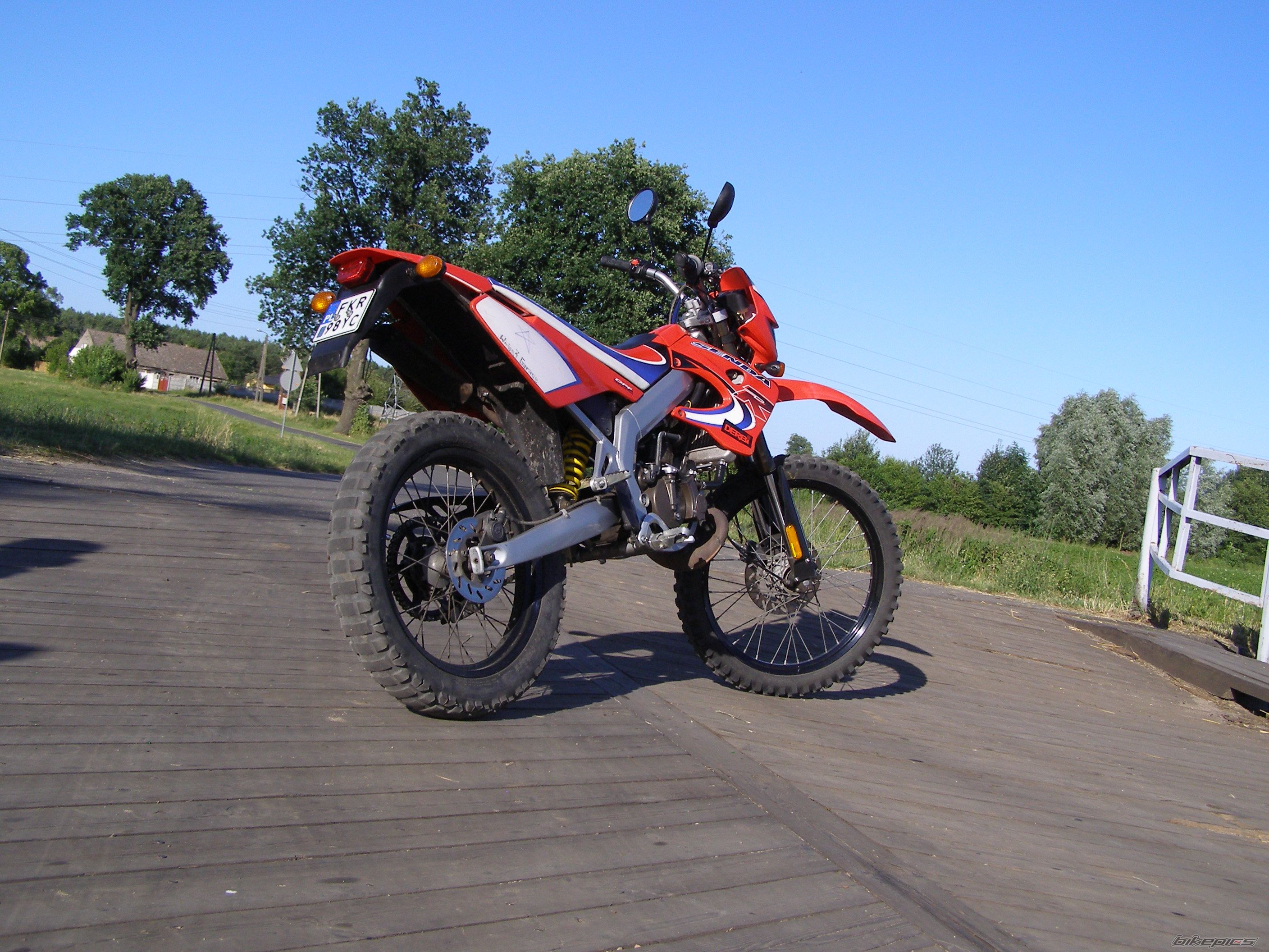 Photo 1334249