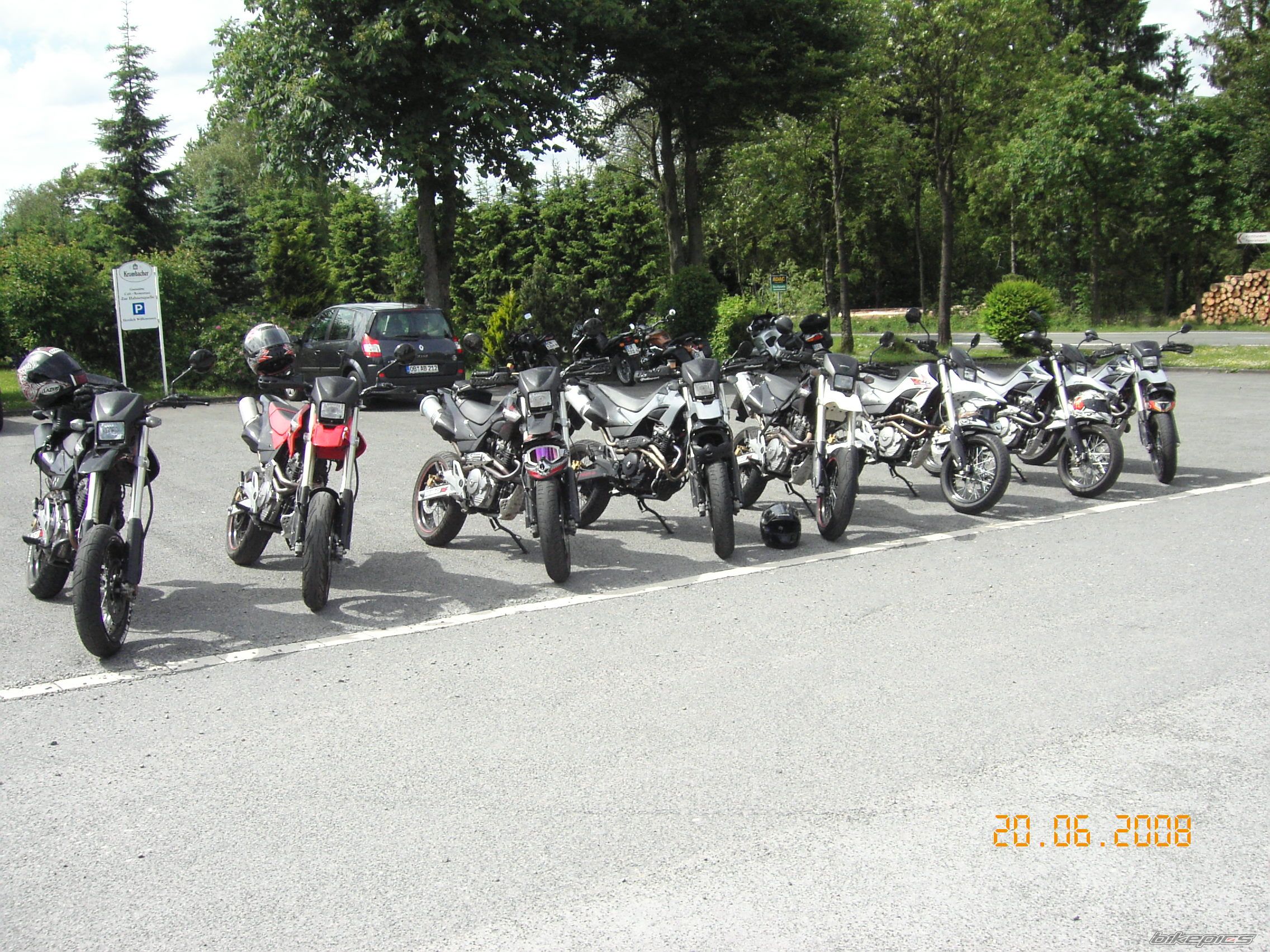 Photo 1334368