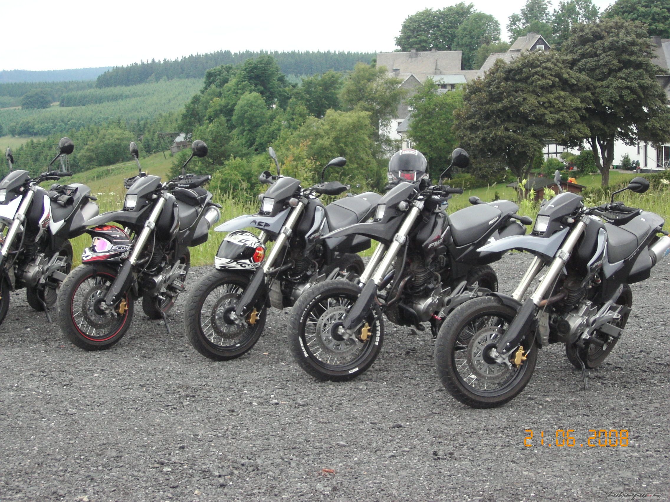 Photo 1334376