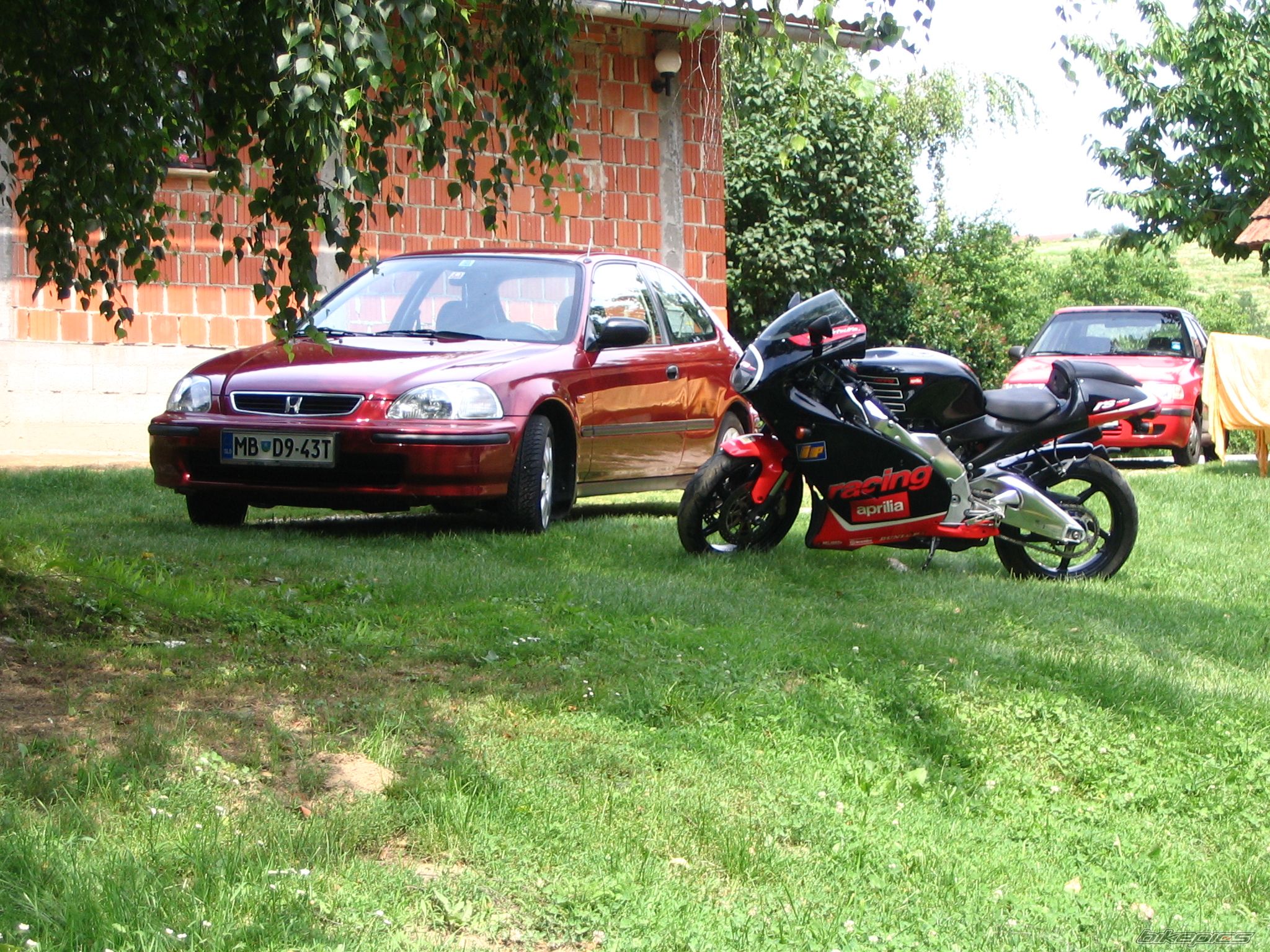 Photo 1334879