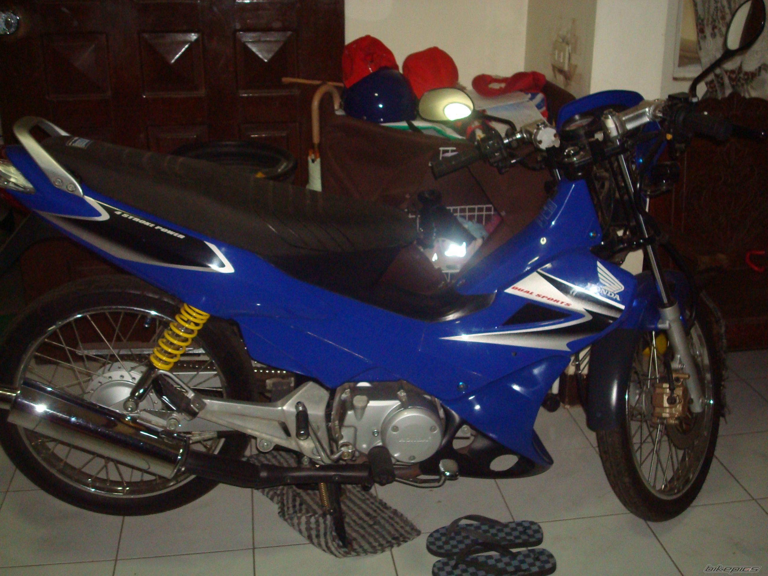 Photo 1335409