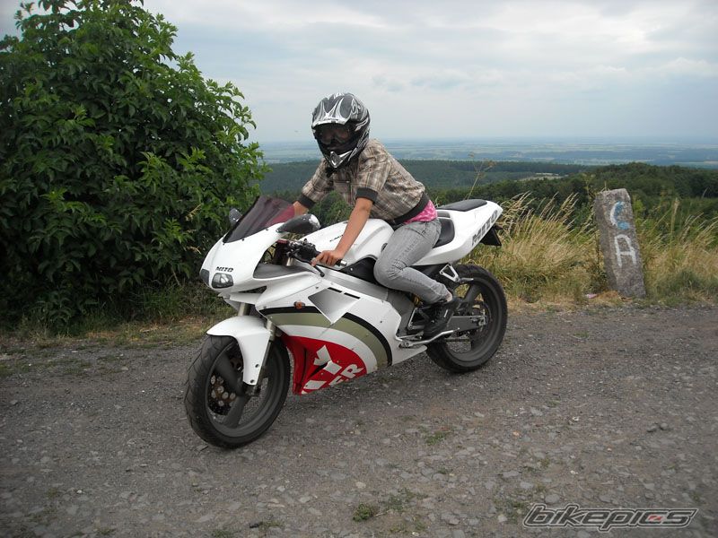 Photo 1335624