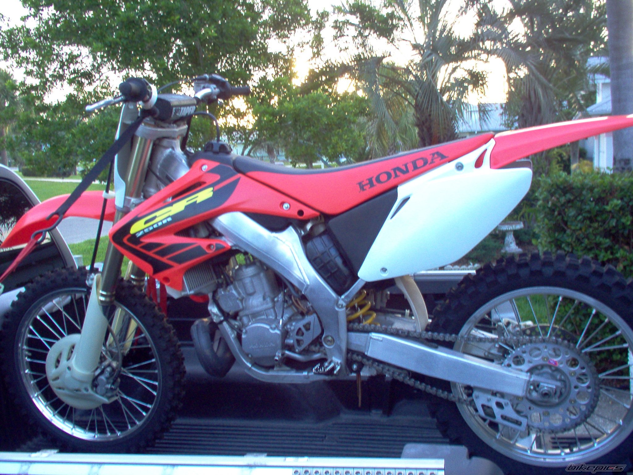 Bike Photo 1335689