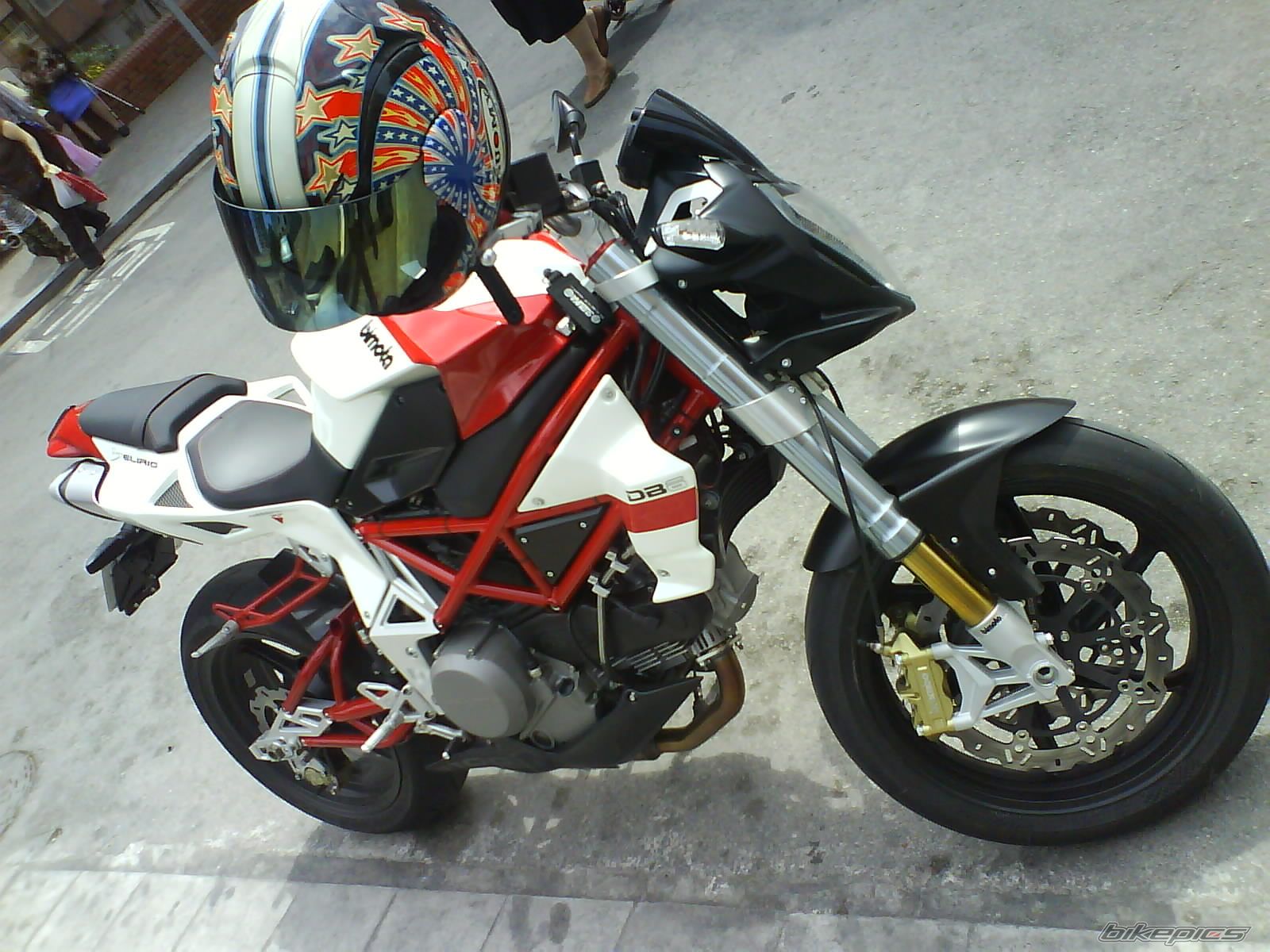 Photo 1335757
