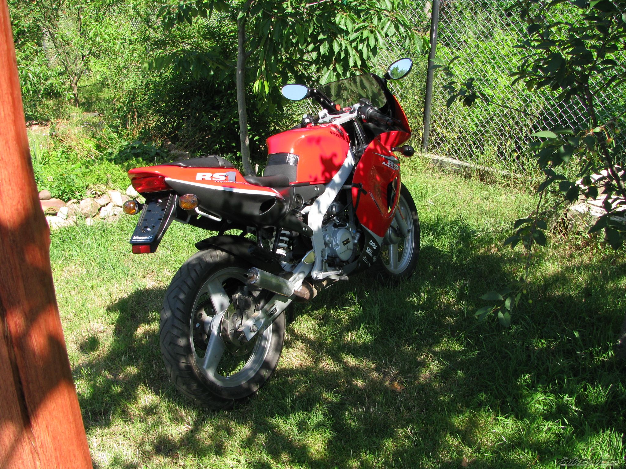 Photo 1335833
