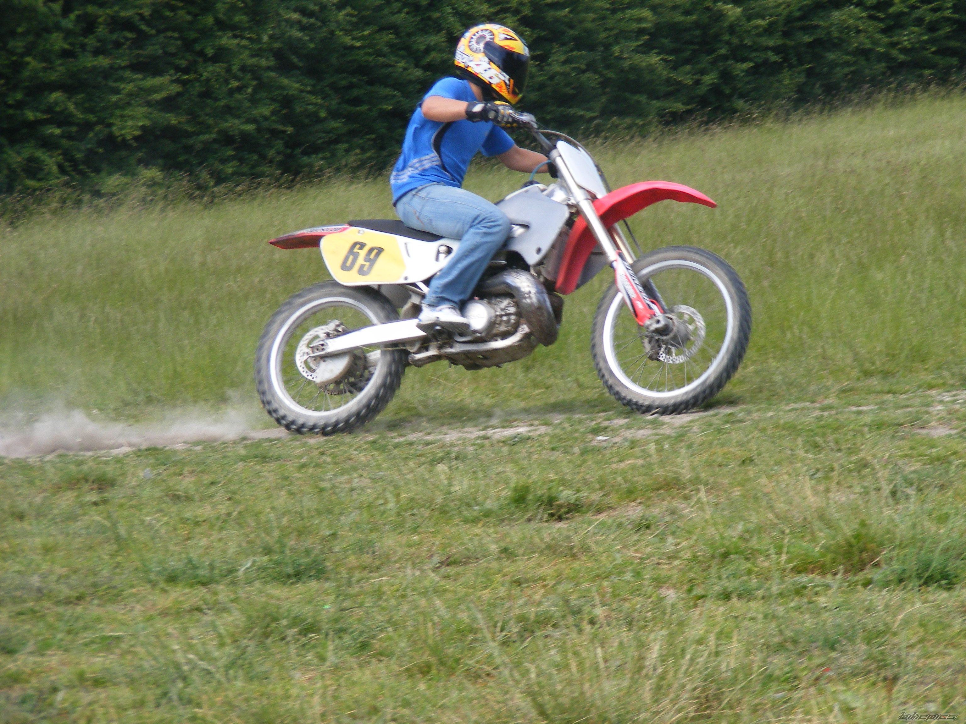 Photo 1335864