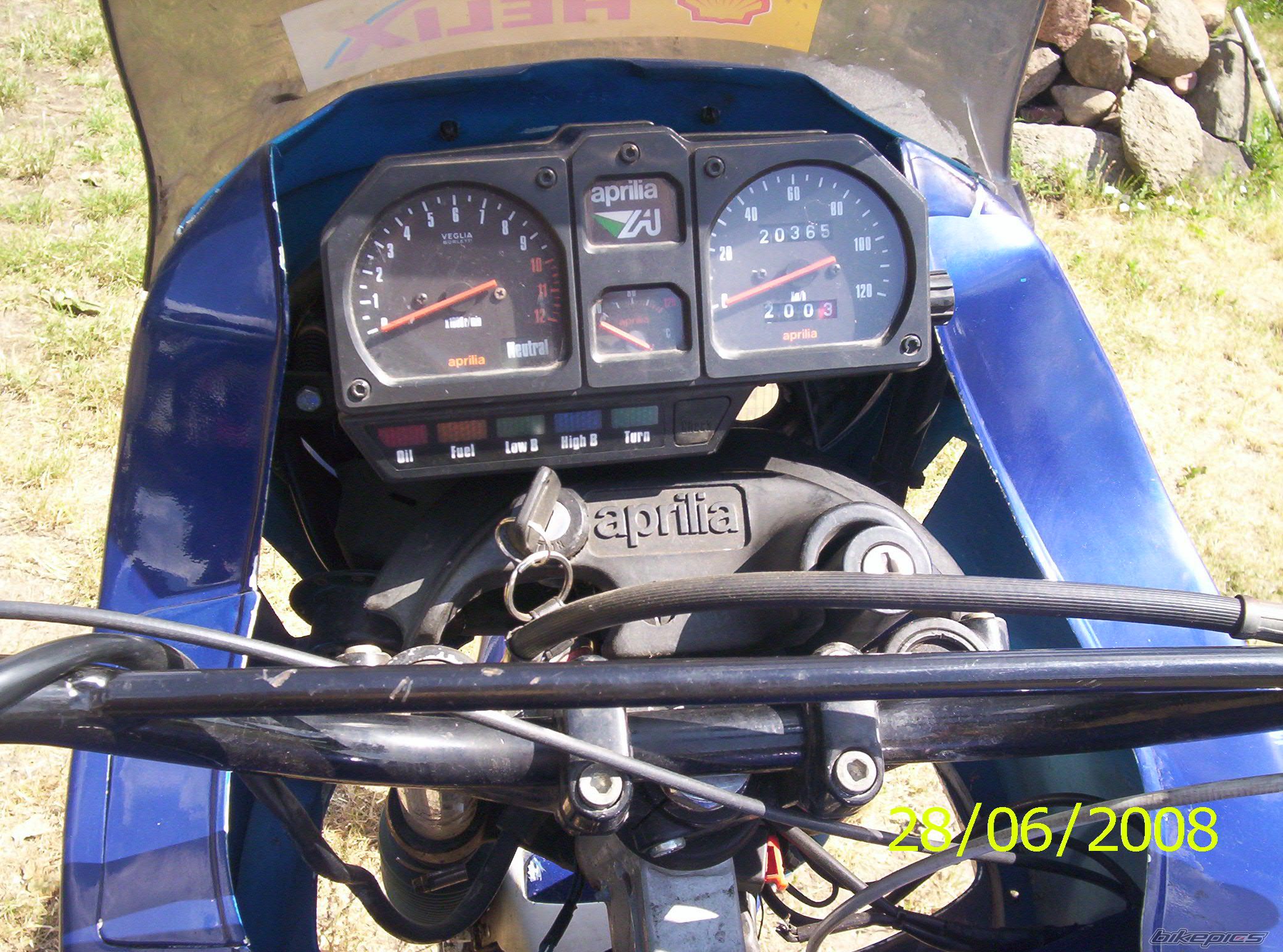 Photo 1336359
