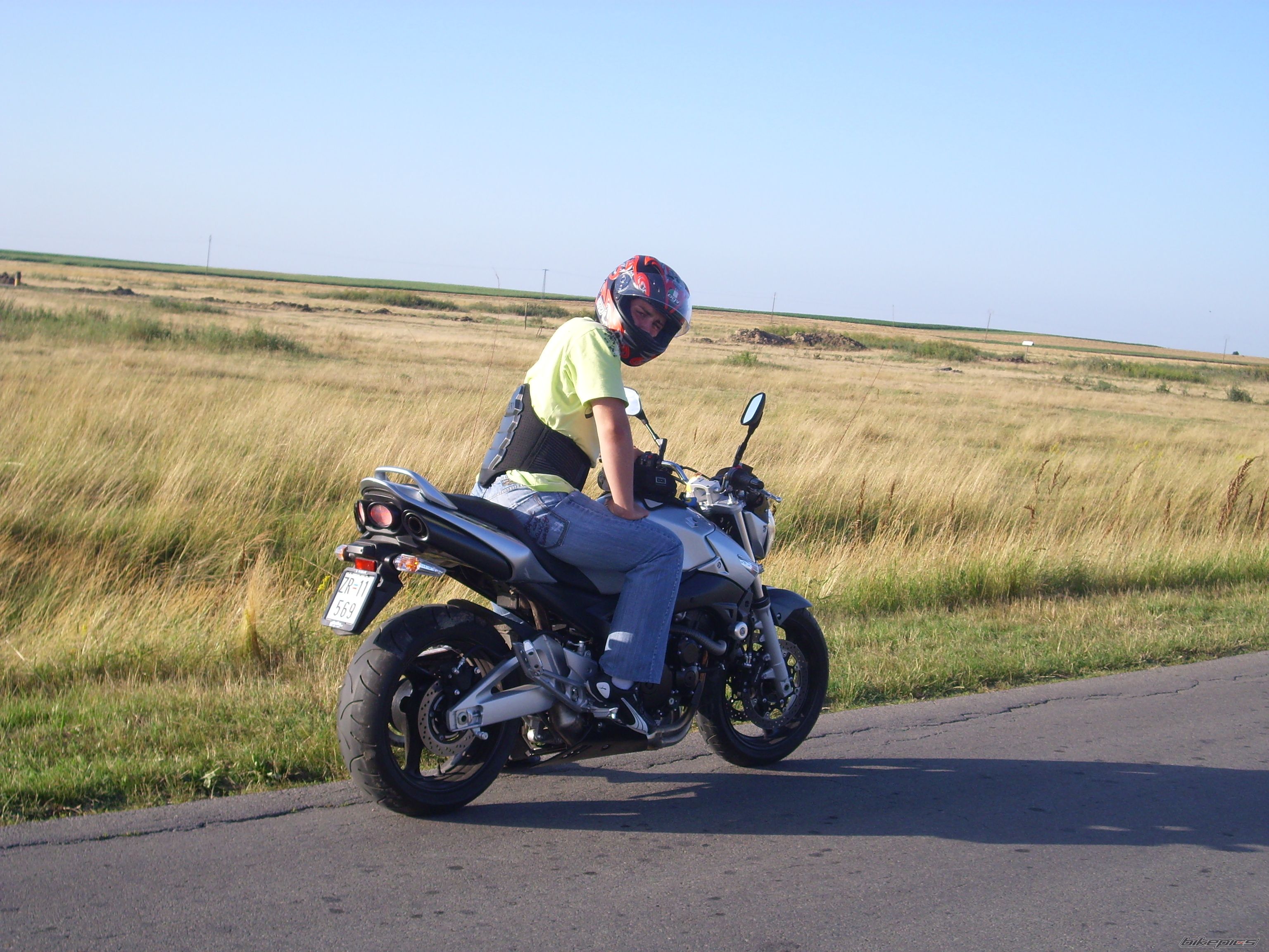 Photo 1336531