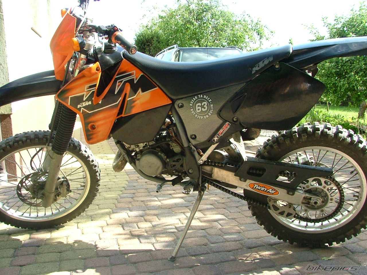Photo 1336748