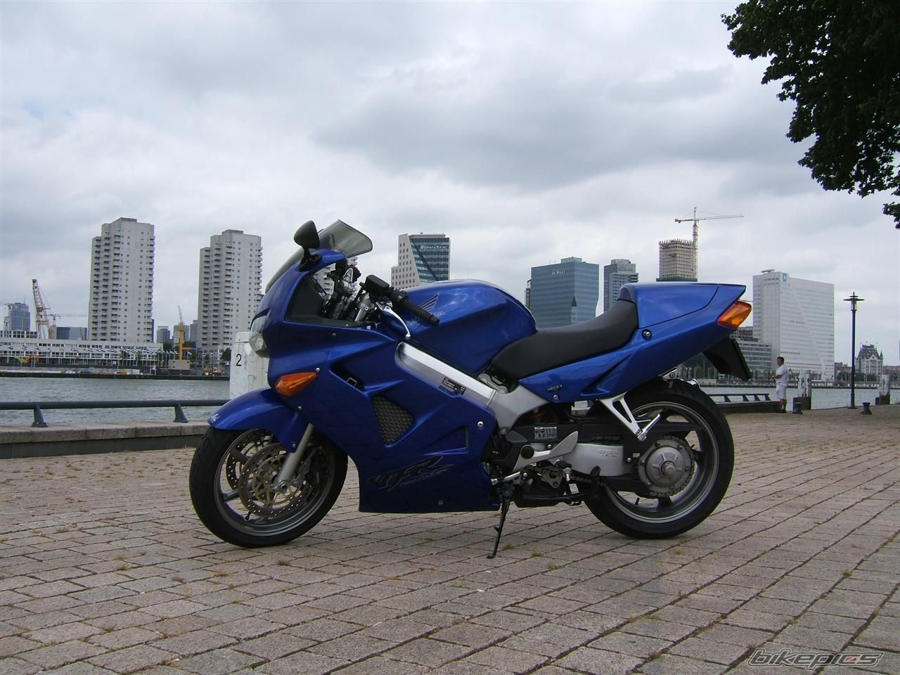 Bike Photo 1336928
