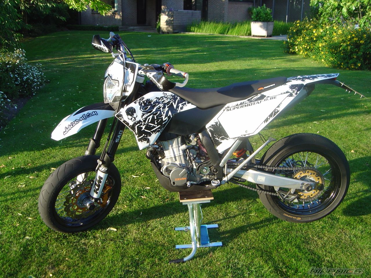 Photo 1337132