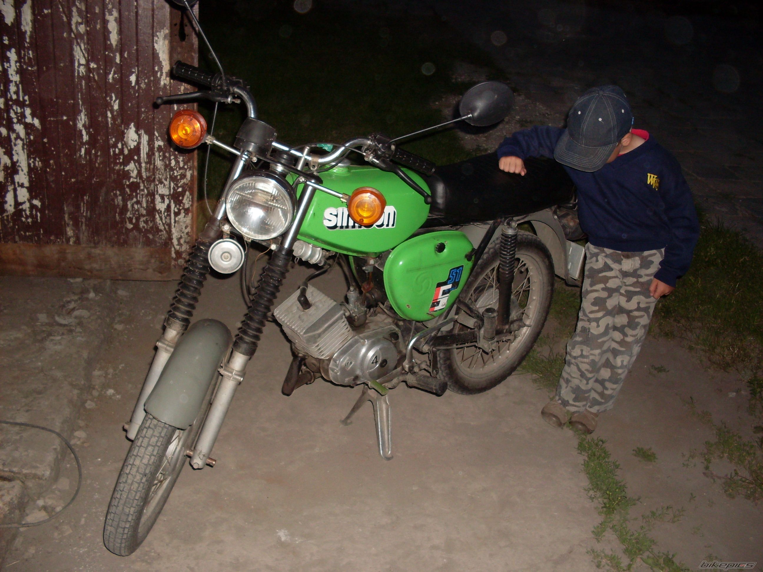 Photo 1337173