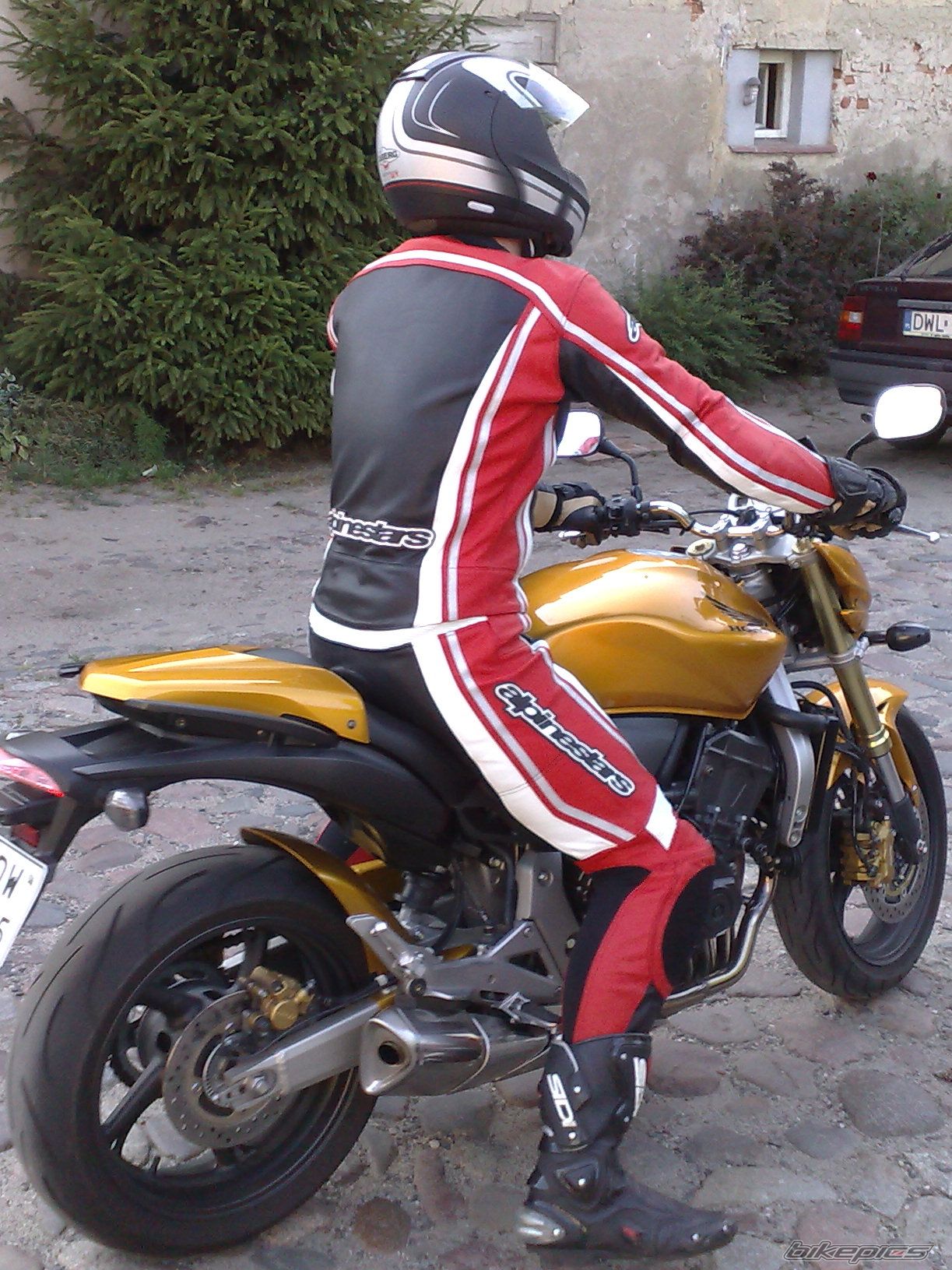 Photo 1337215