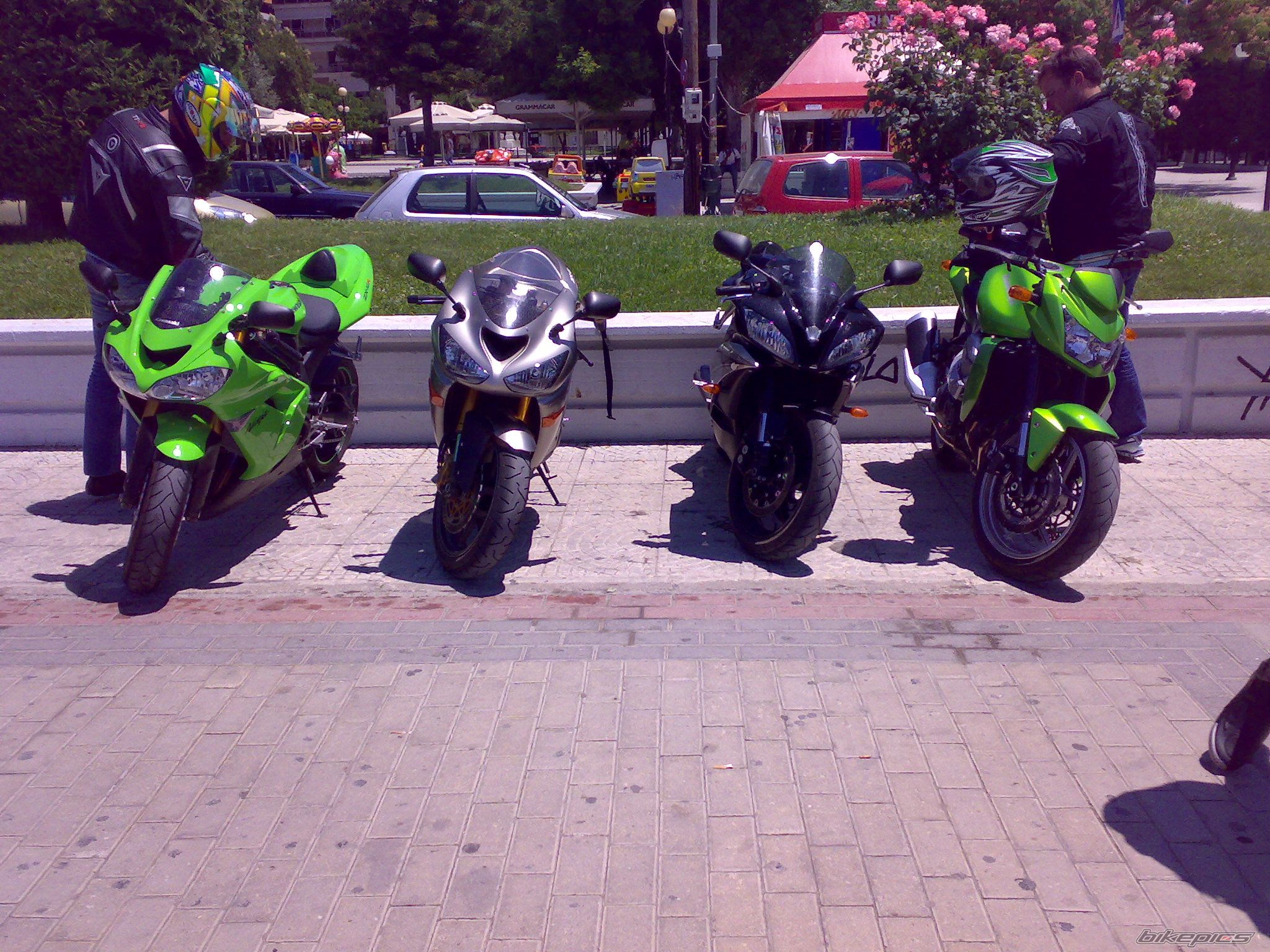 Photo 1337402