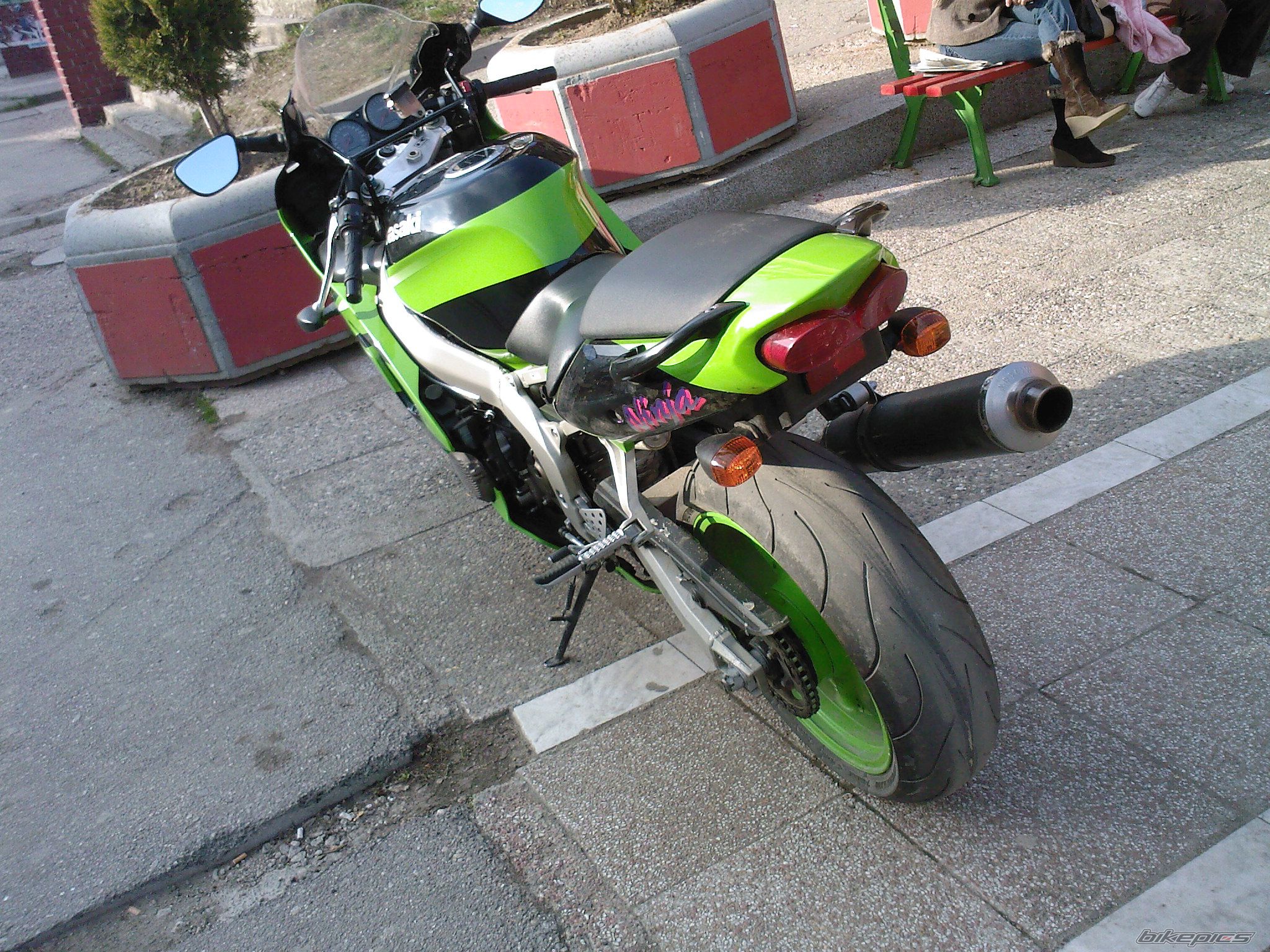 Photo 1337601