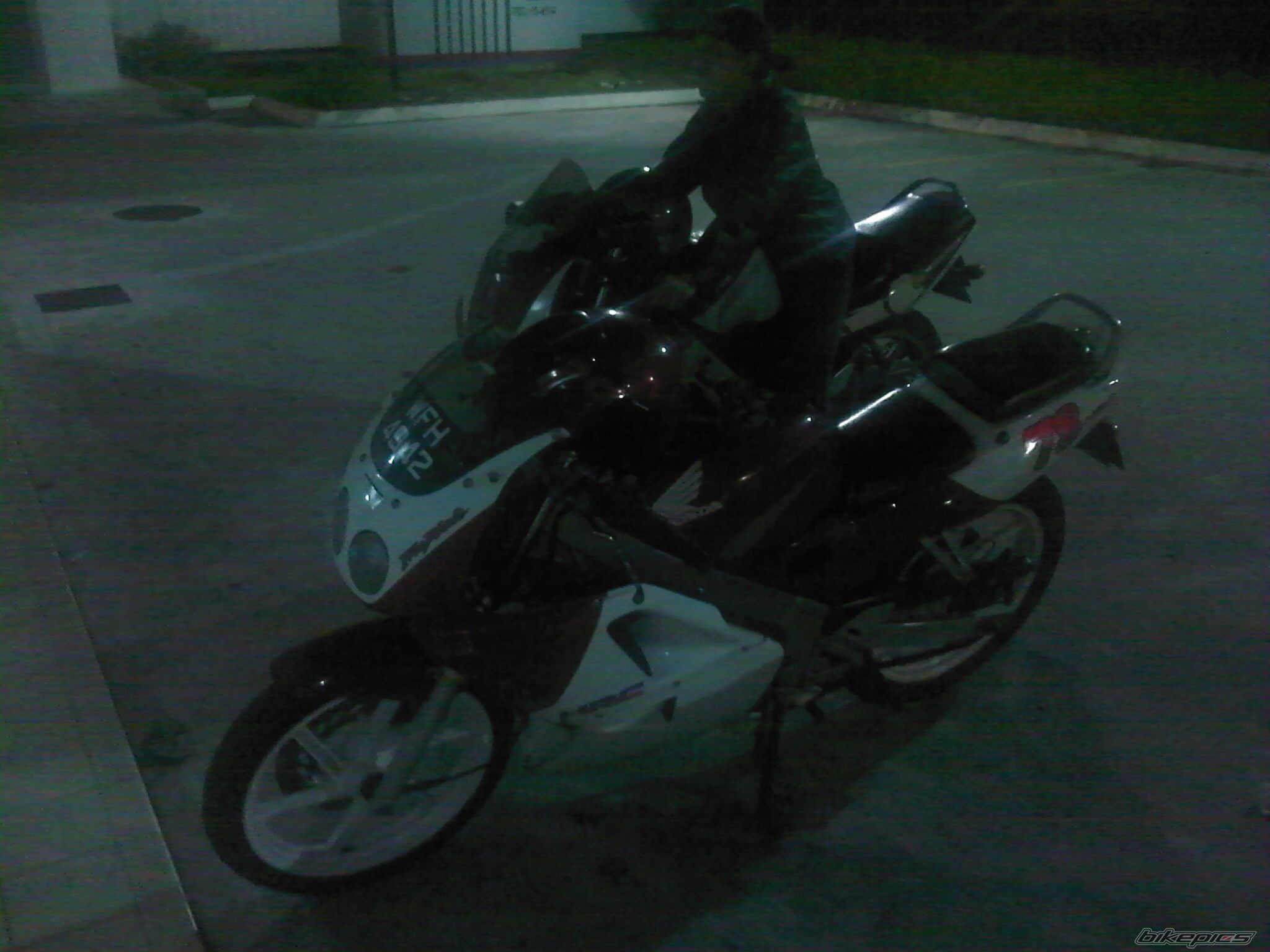 Photo 1337813