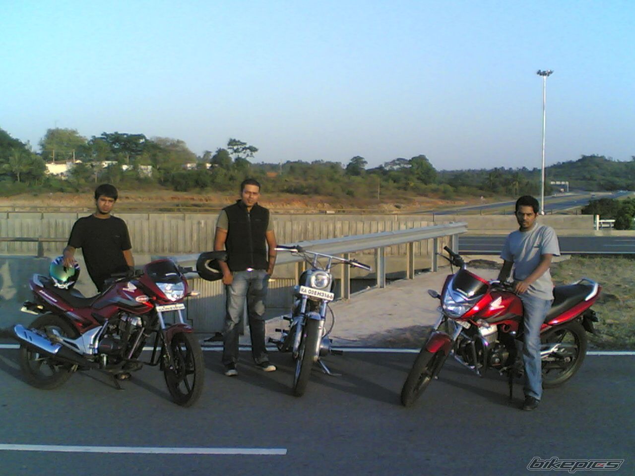 Photo 1338130