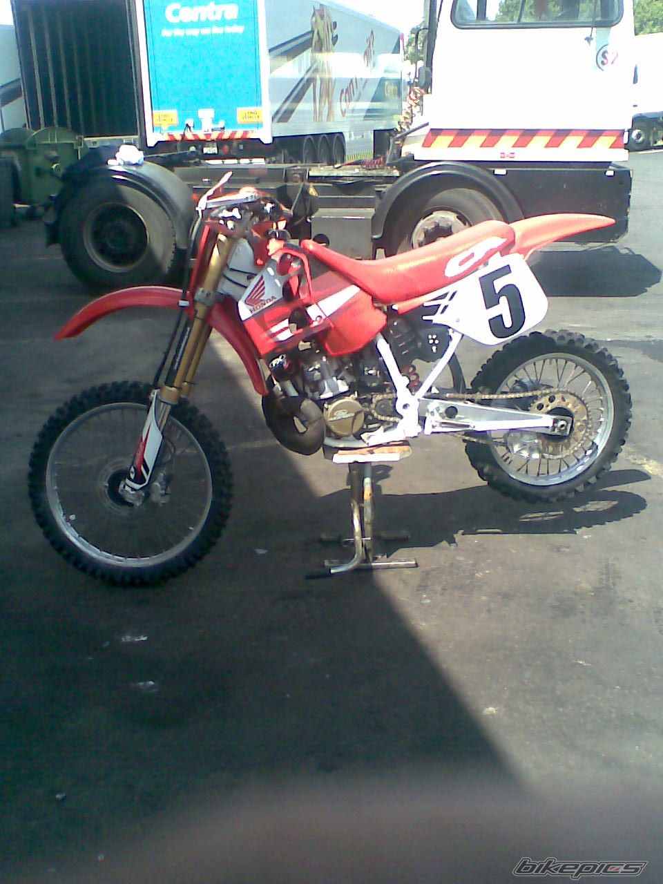 Photo 1338178